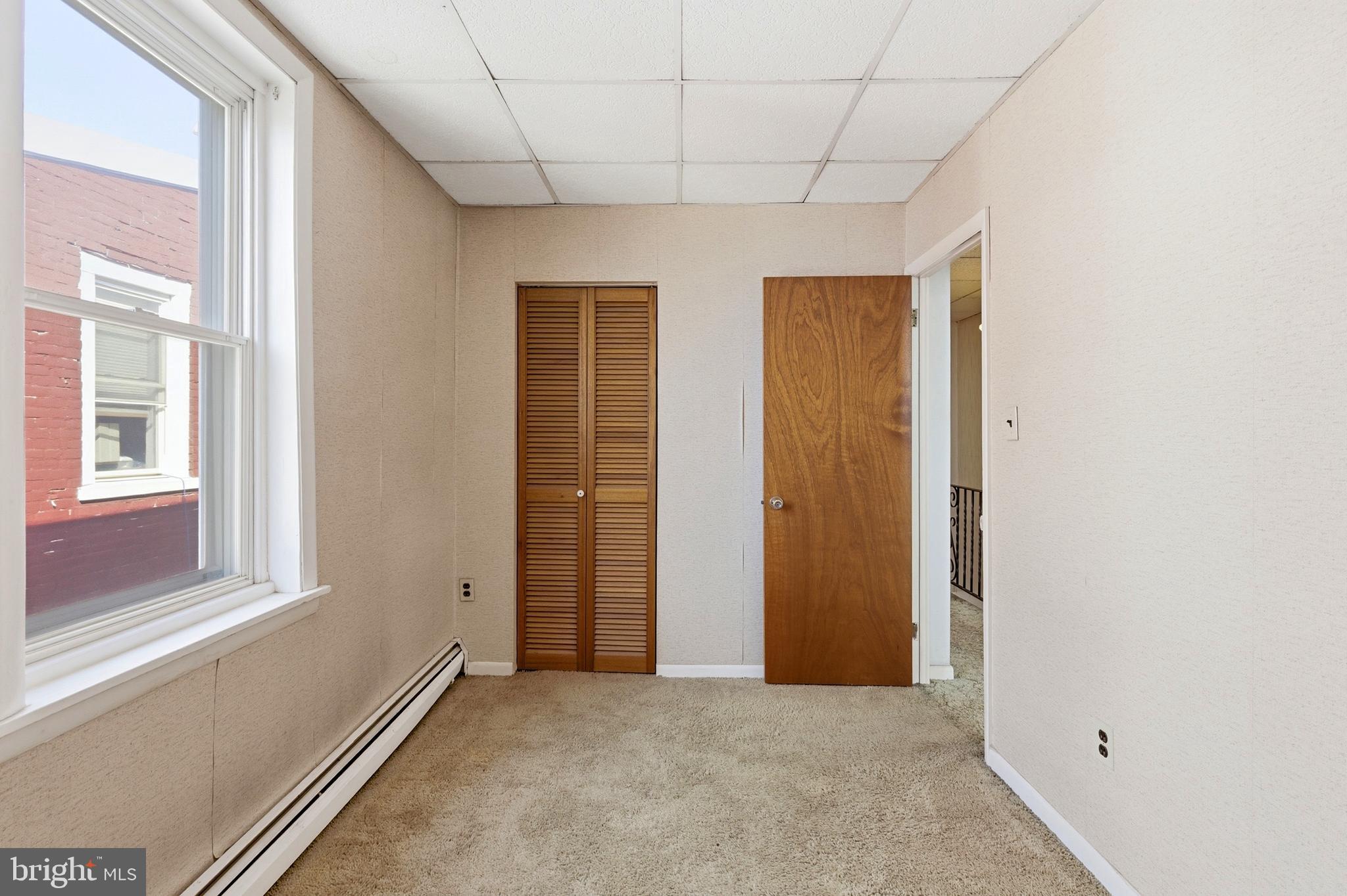 BRIDESBURG - Residential