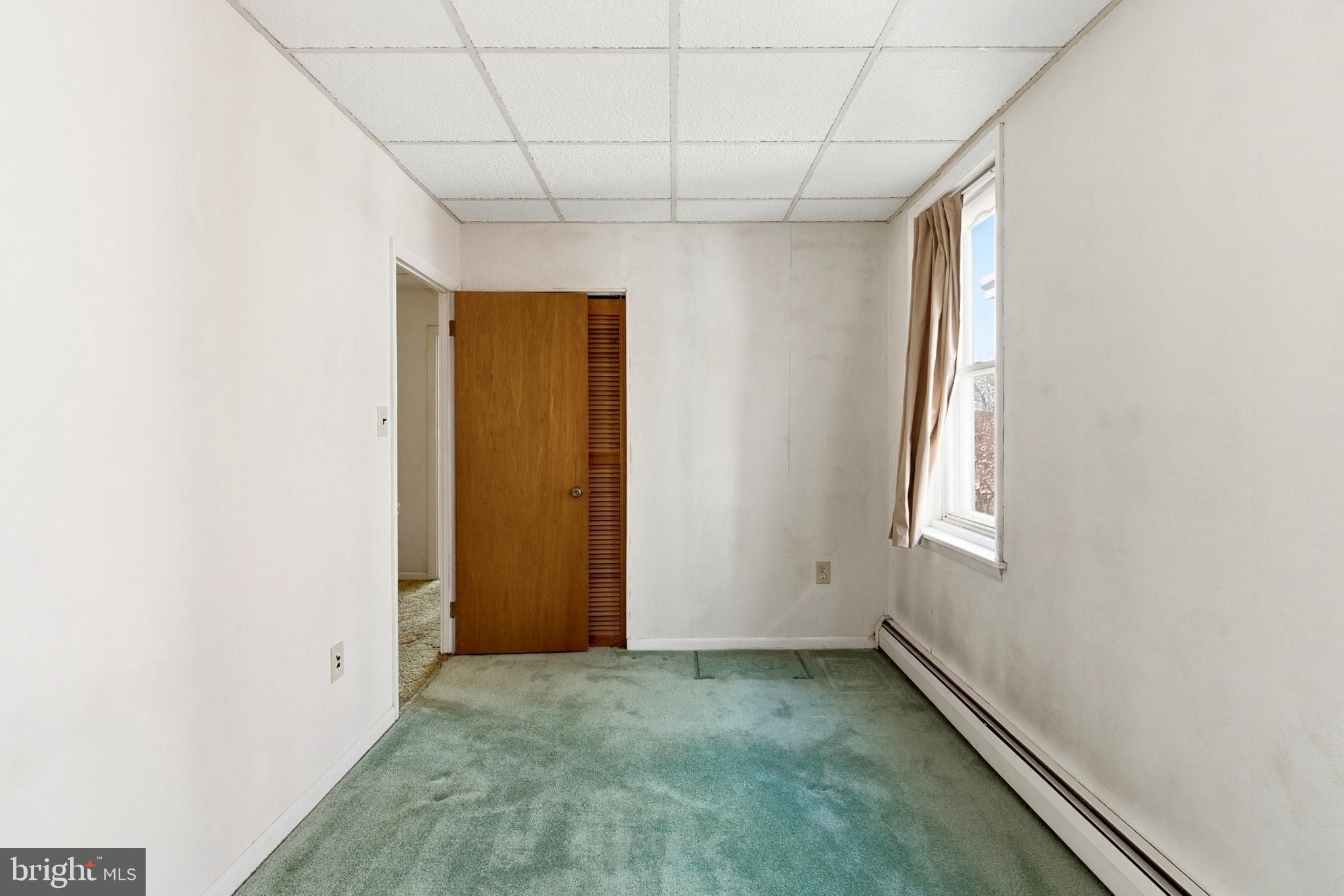 BRIDESBURG - Residential