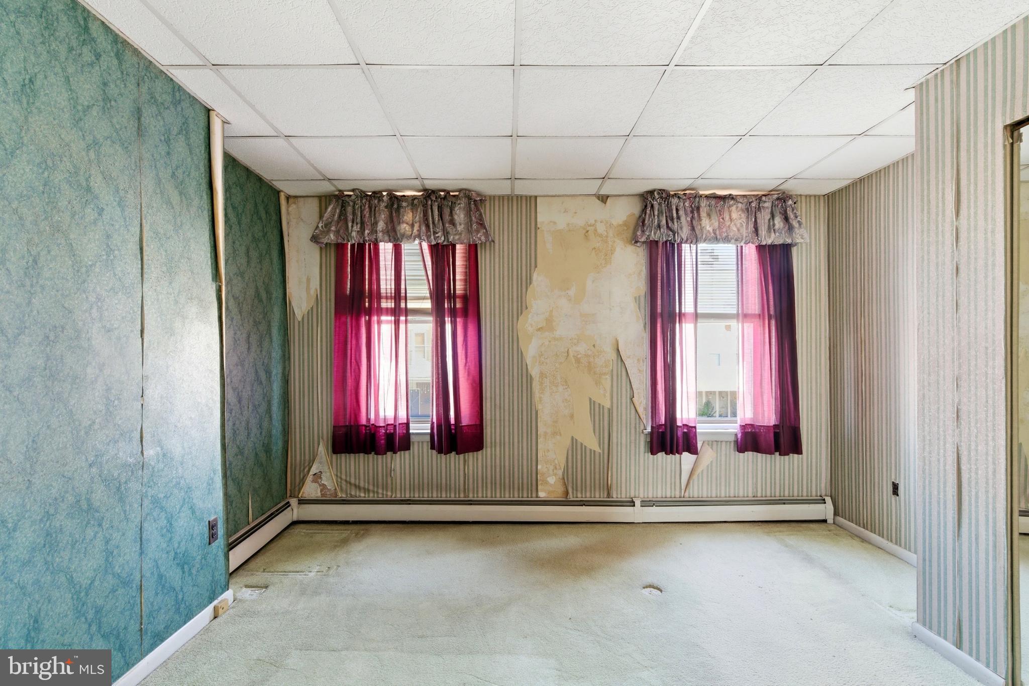 BRIDESBURG - Residential