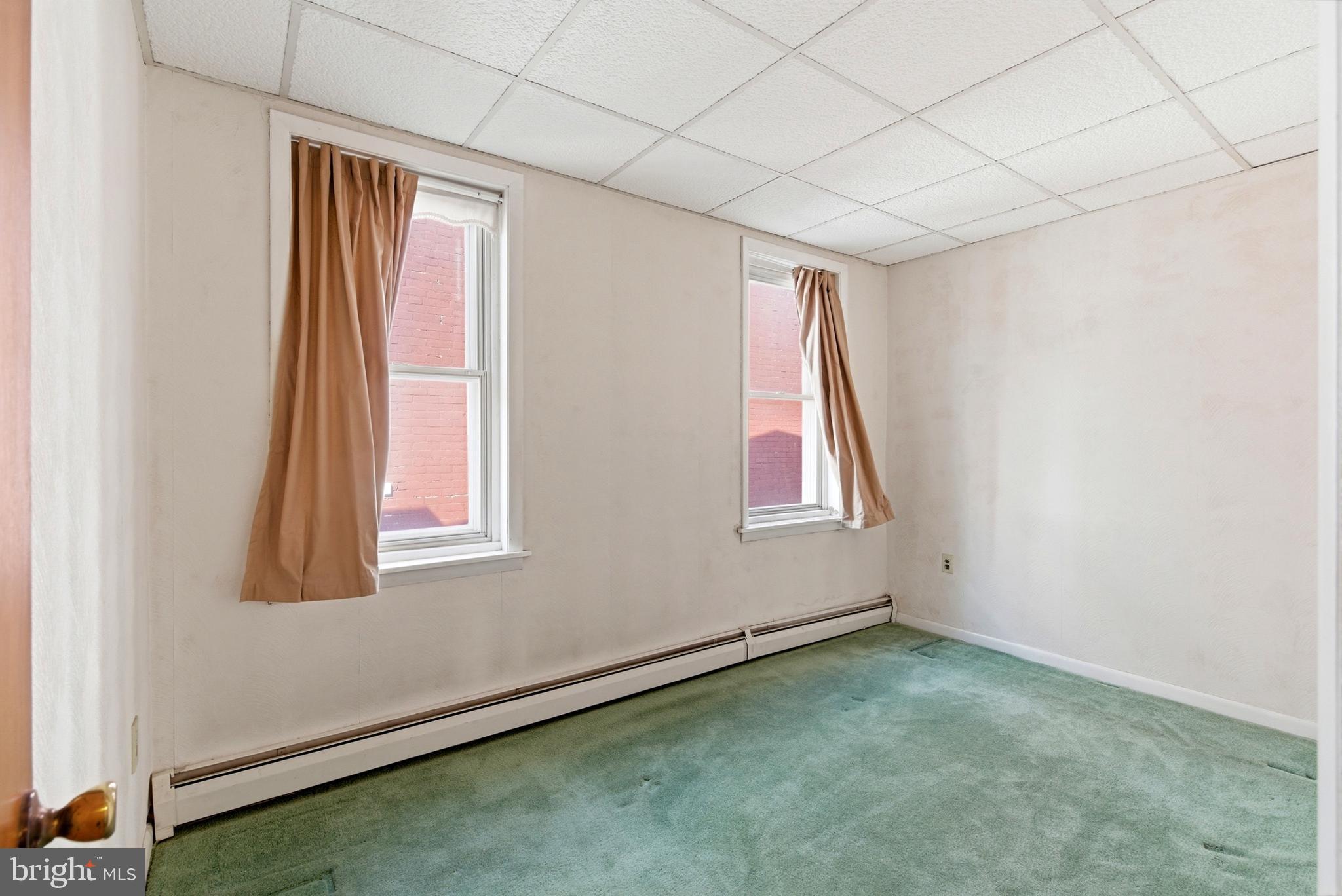 BRIDESBURG - Residential