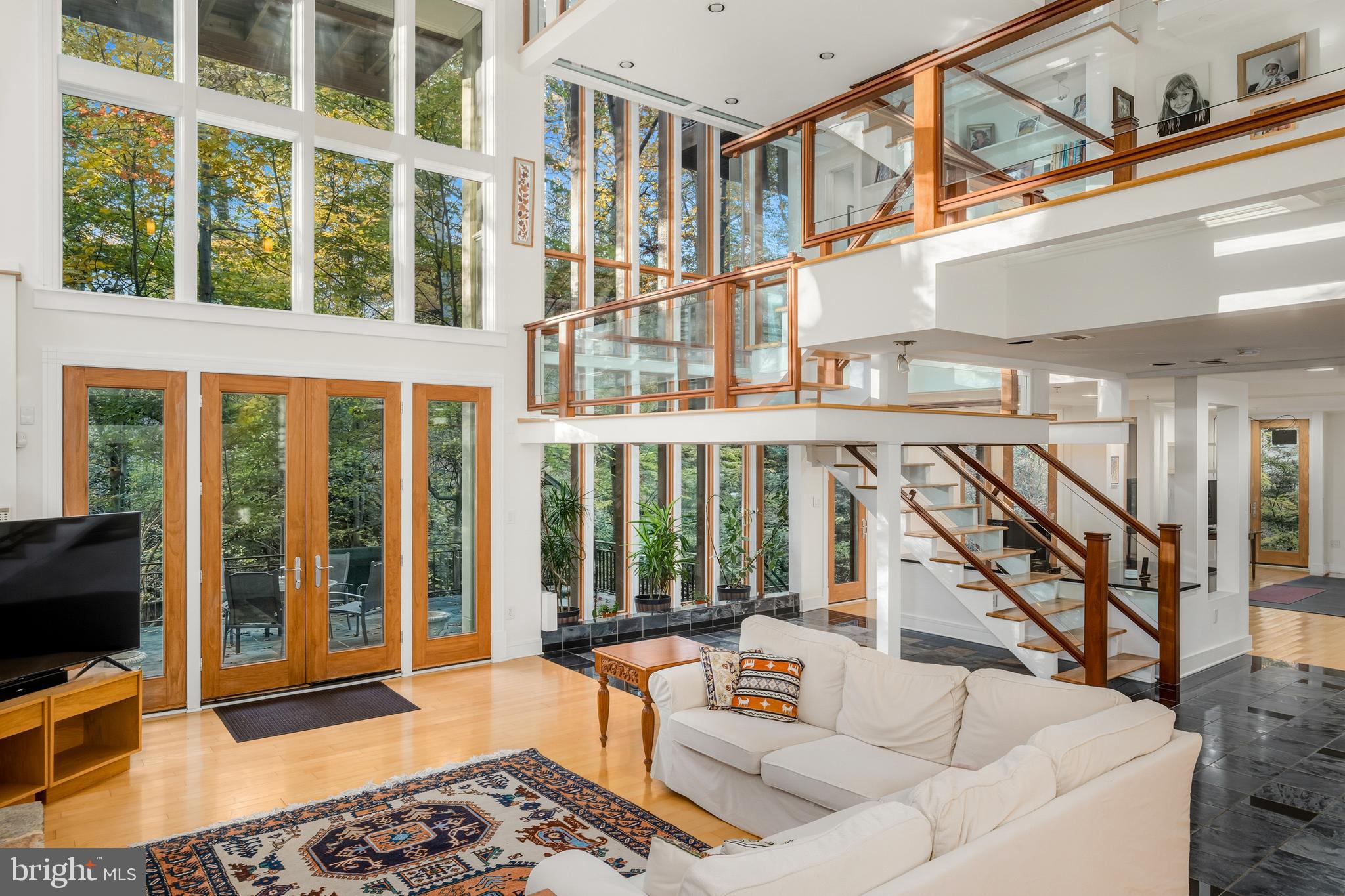 2807 CHESTERFIELD PLACE NW