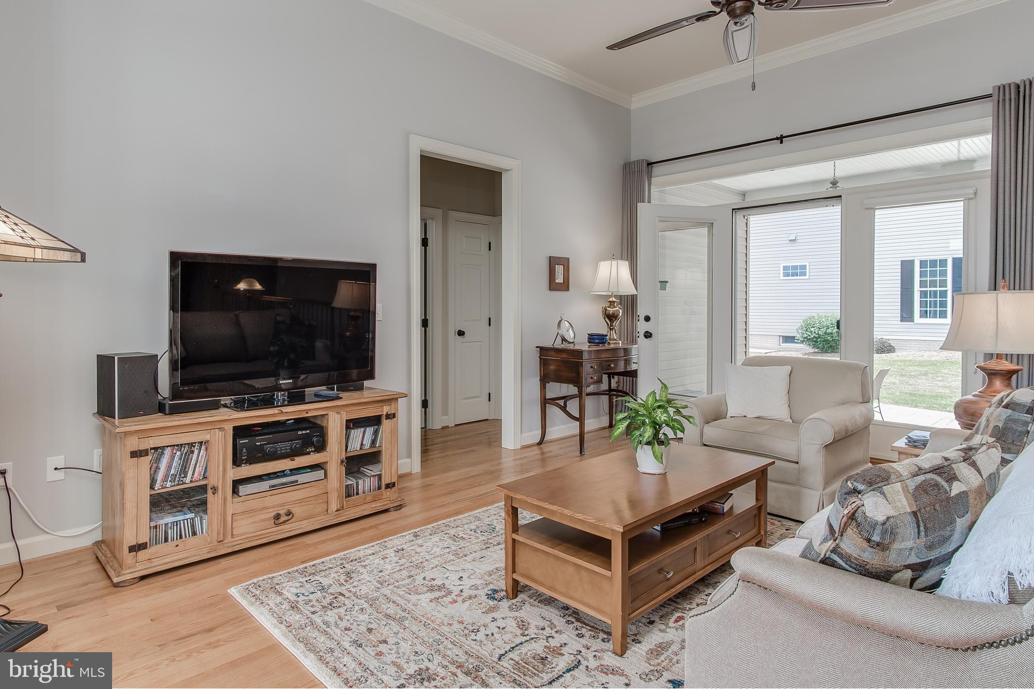 FOXFIELD AT MIDDLETOWN - Residential