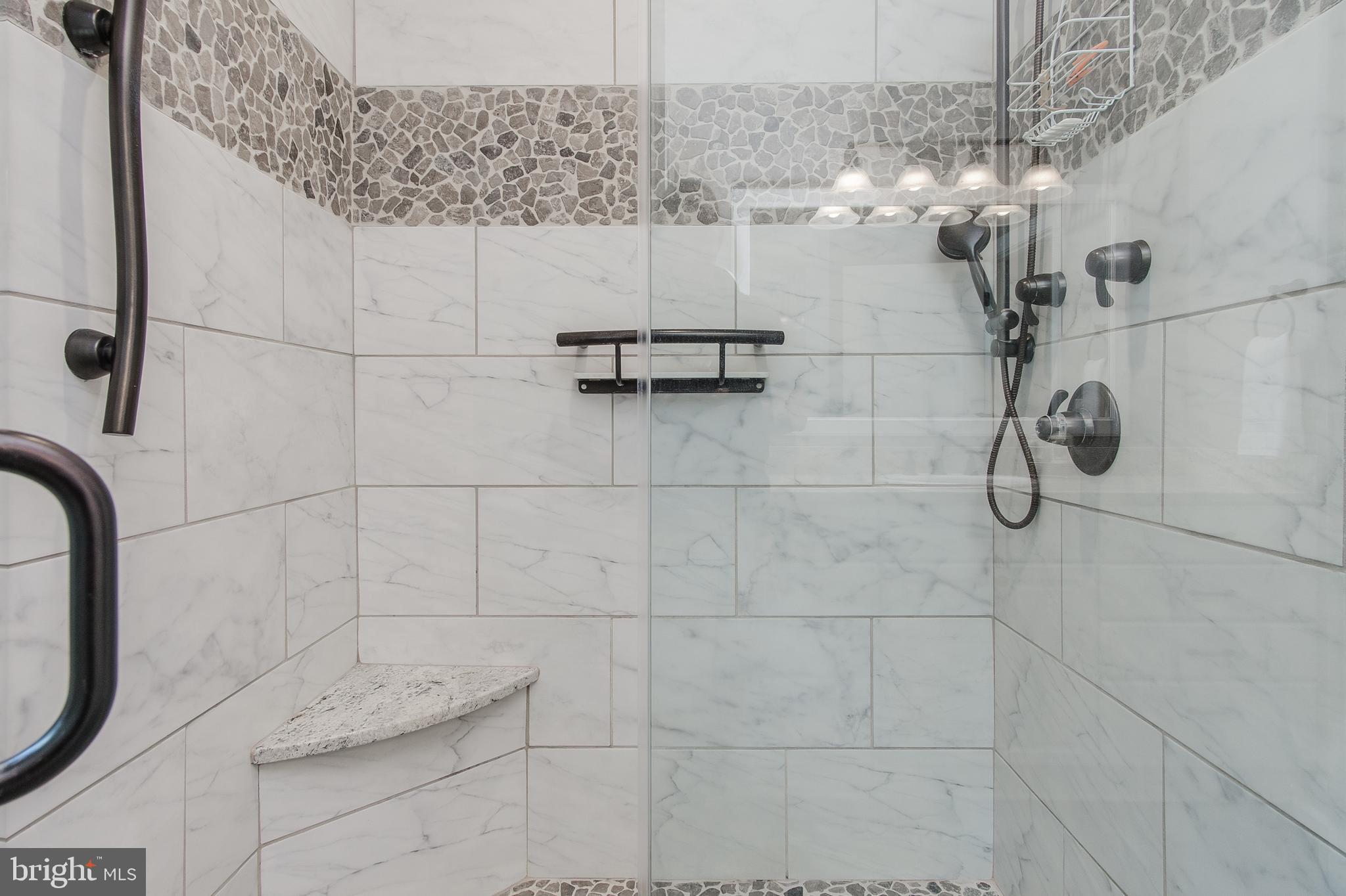 FOXFIELD AT MIDDLETOWN - Residential