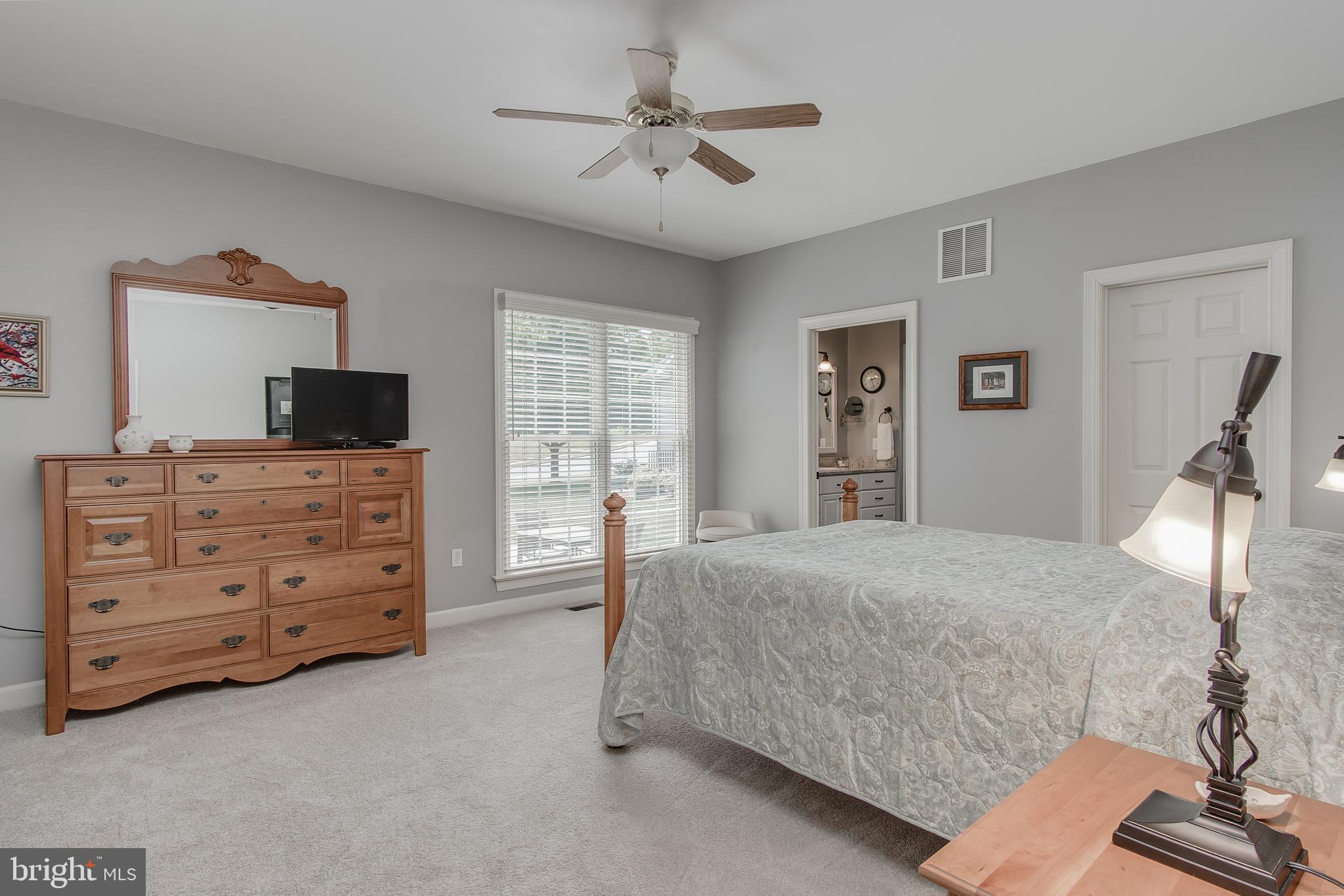 FOXFIELD AT MIDDLETOWN - Residential