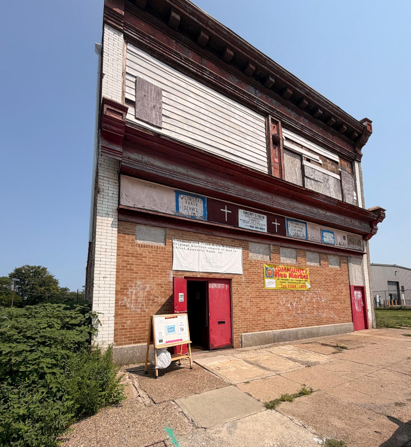 427 KAIGHN AVENUE -429