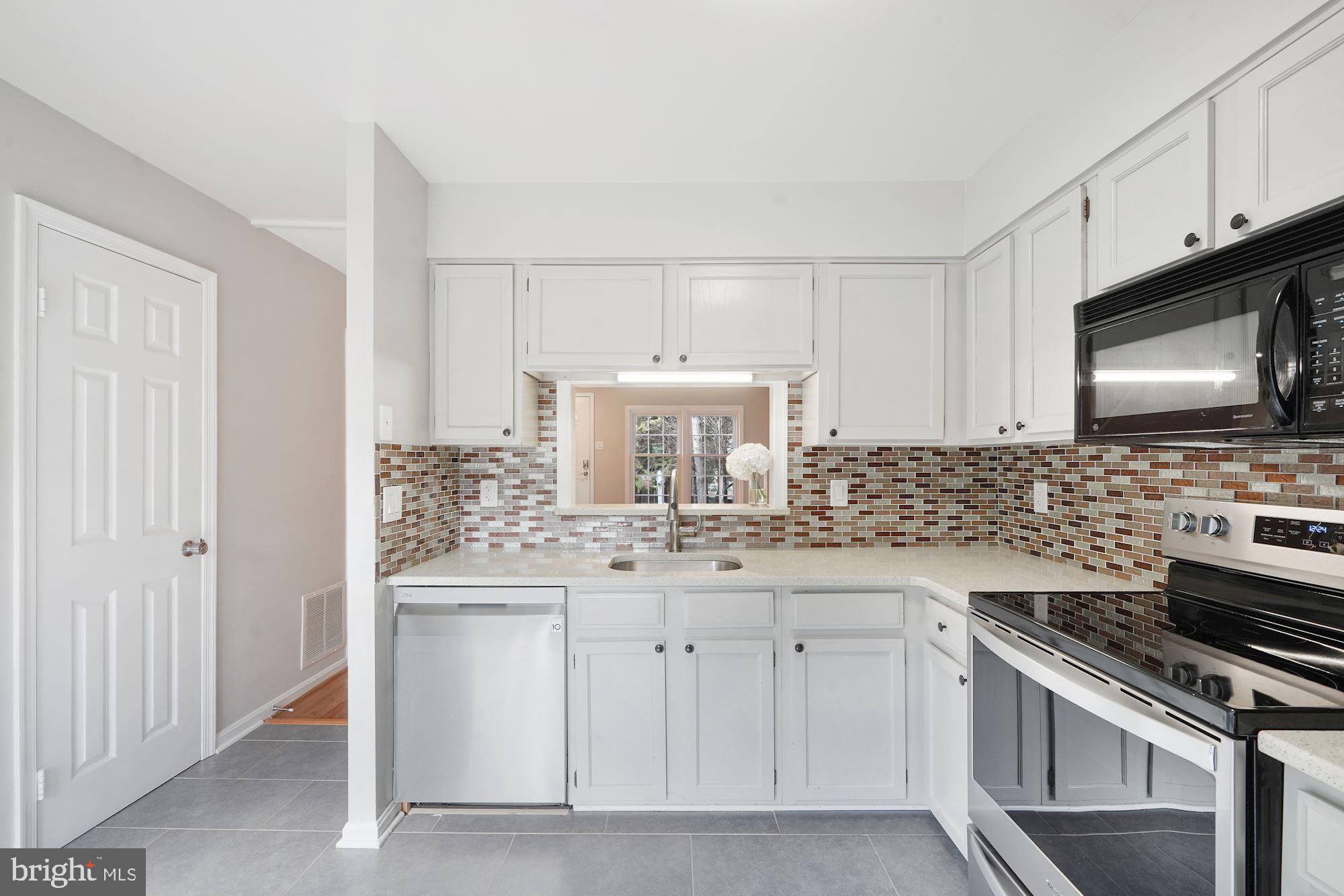 SOUTH KINGS STATION - Residential