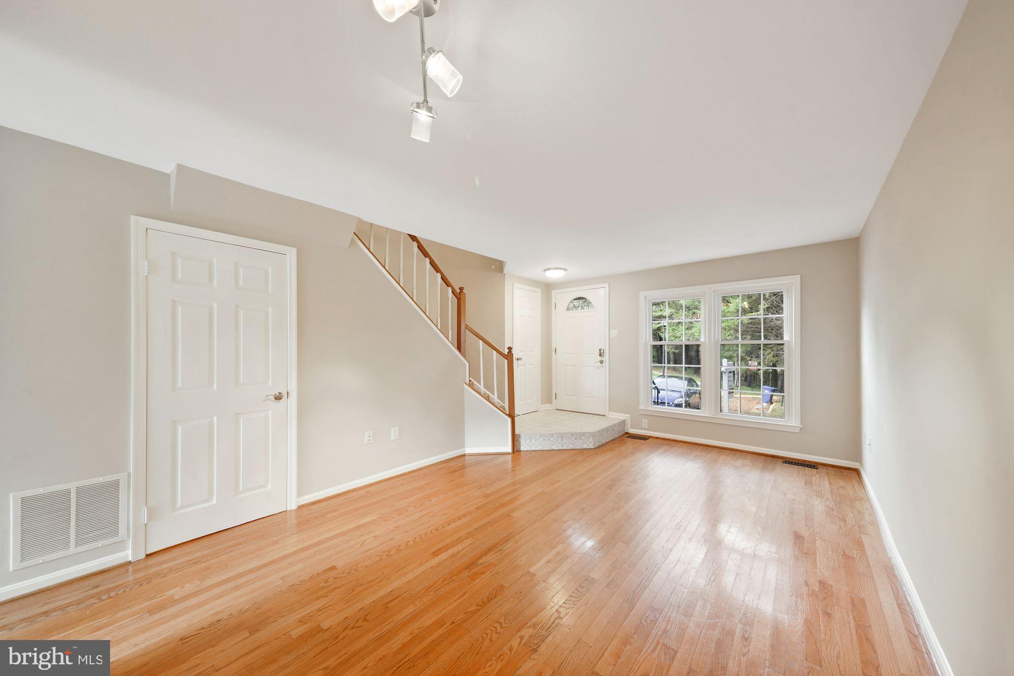 SOUTH KINGS STATION - Residential