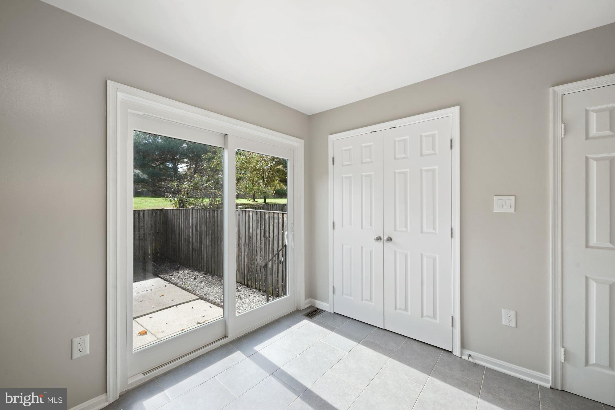 SOUTH KINGS STATION - Residential