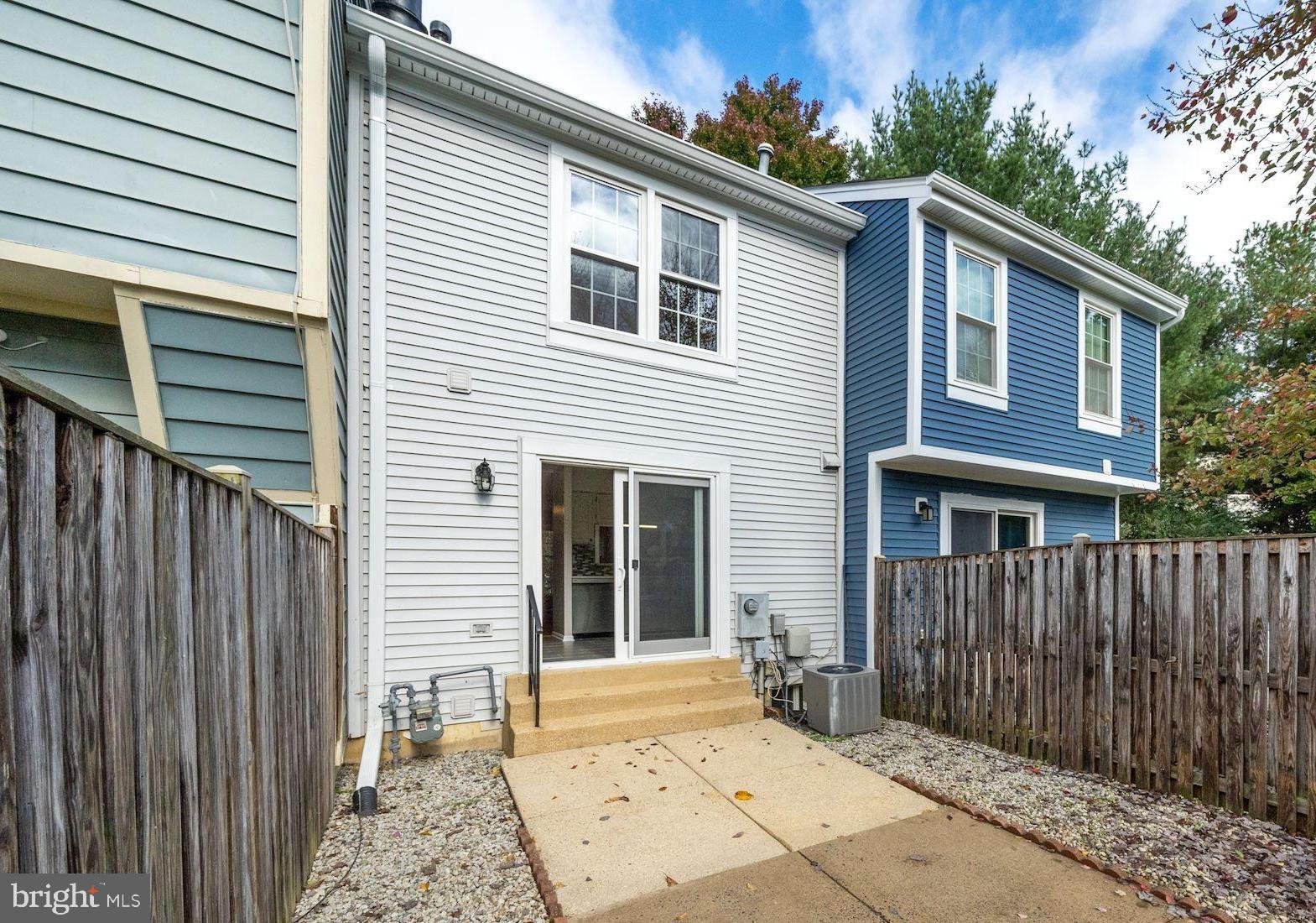 SOUTH KINGS STATION - Residential