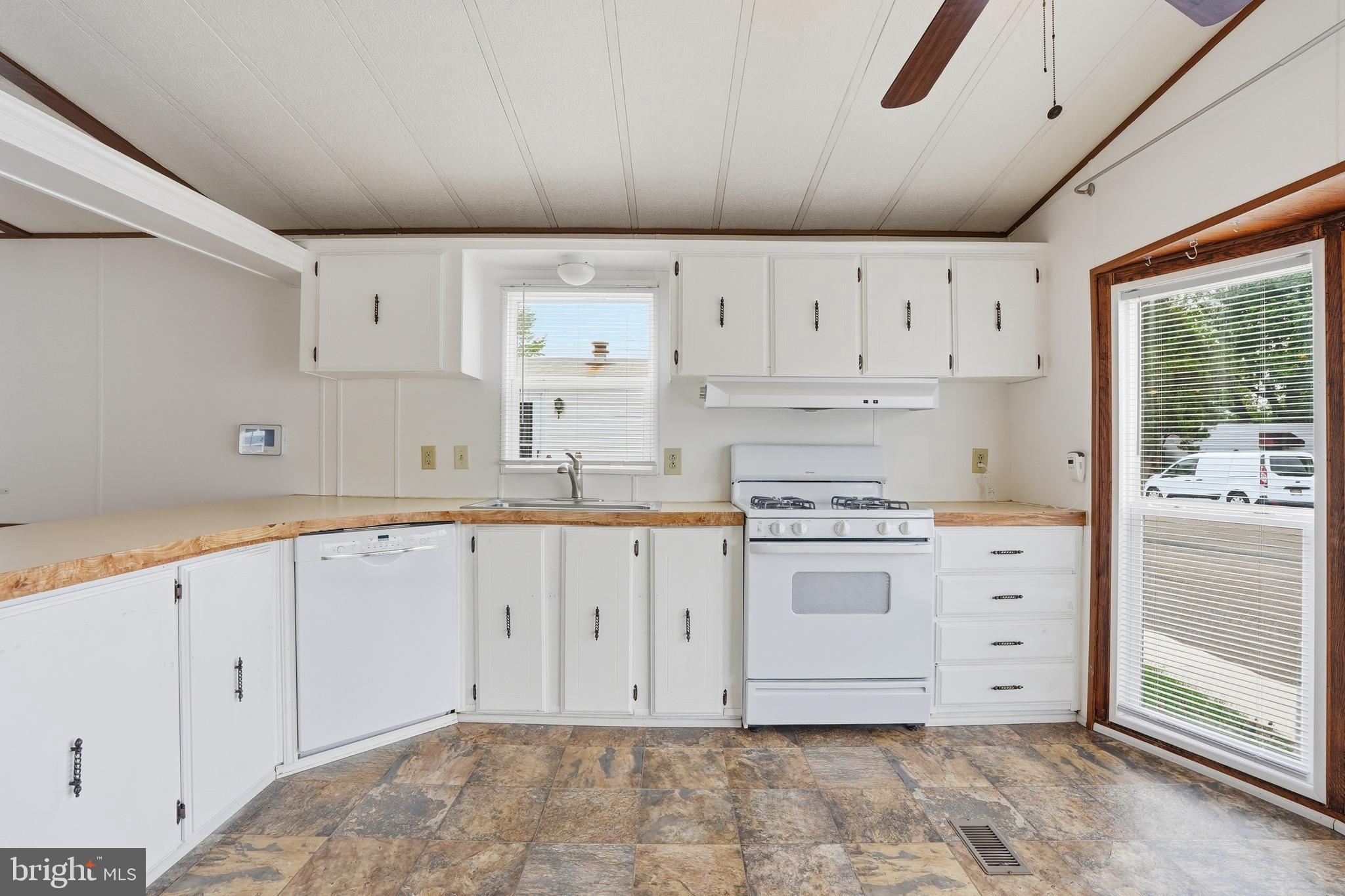 WINTERSET FARMS - Residential