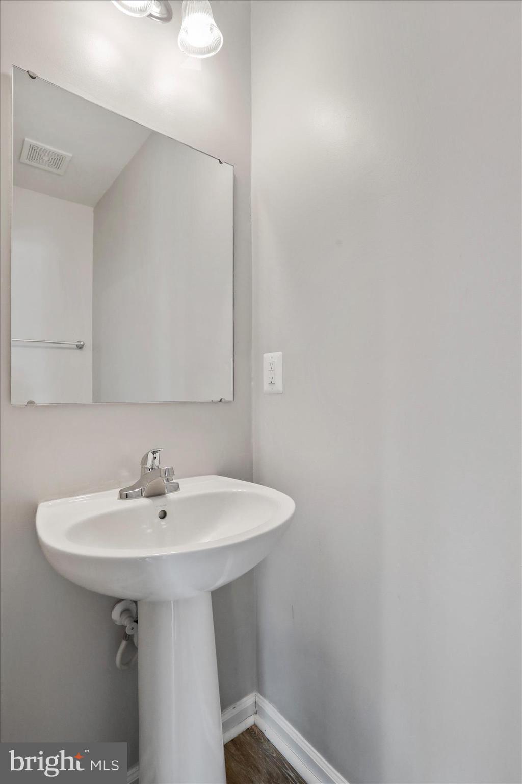 STONECREST - Residential