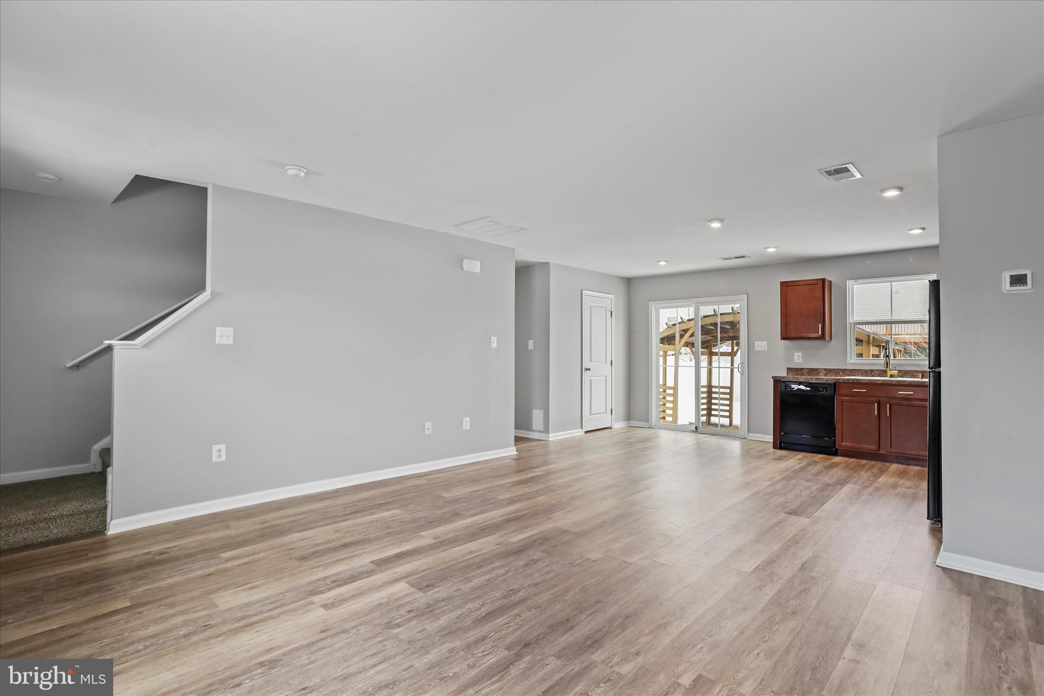 STONECREST - Residential