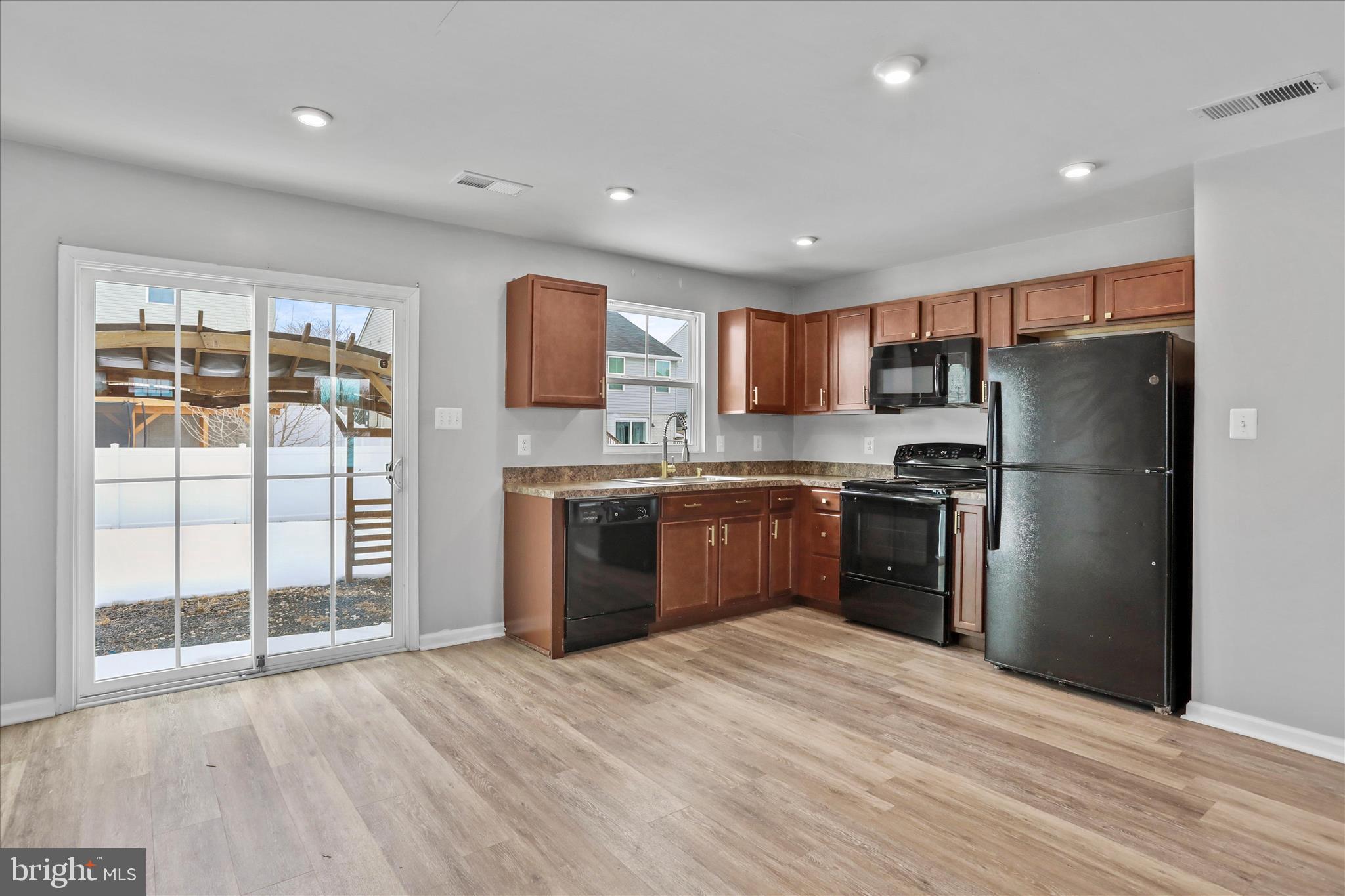 STONECREST - Residential