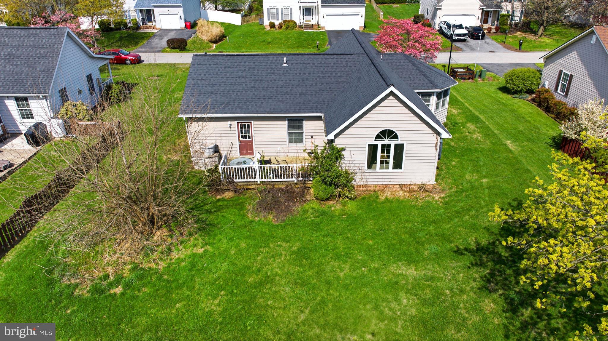 LAUREL RIDGE - Residential