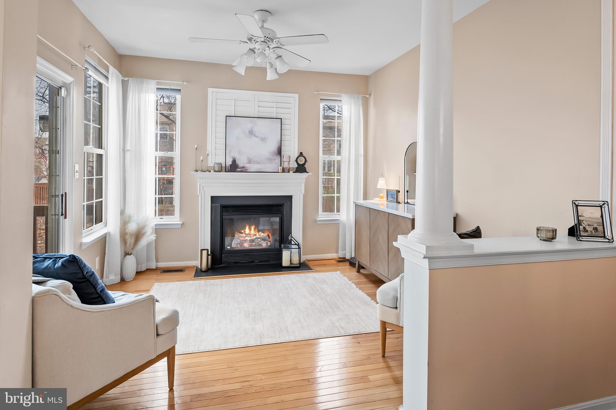 RIVER OAKS - Residential