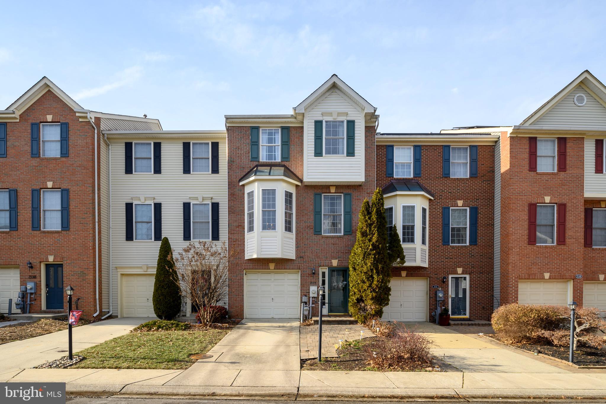 RIVER OAKS - Residential