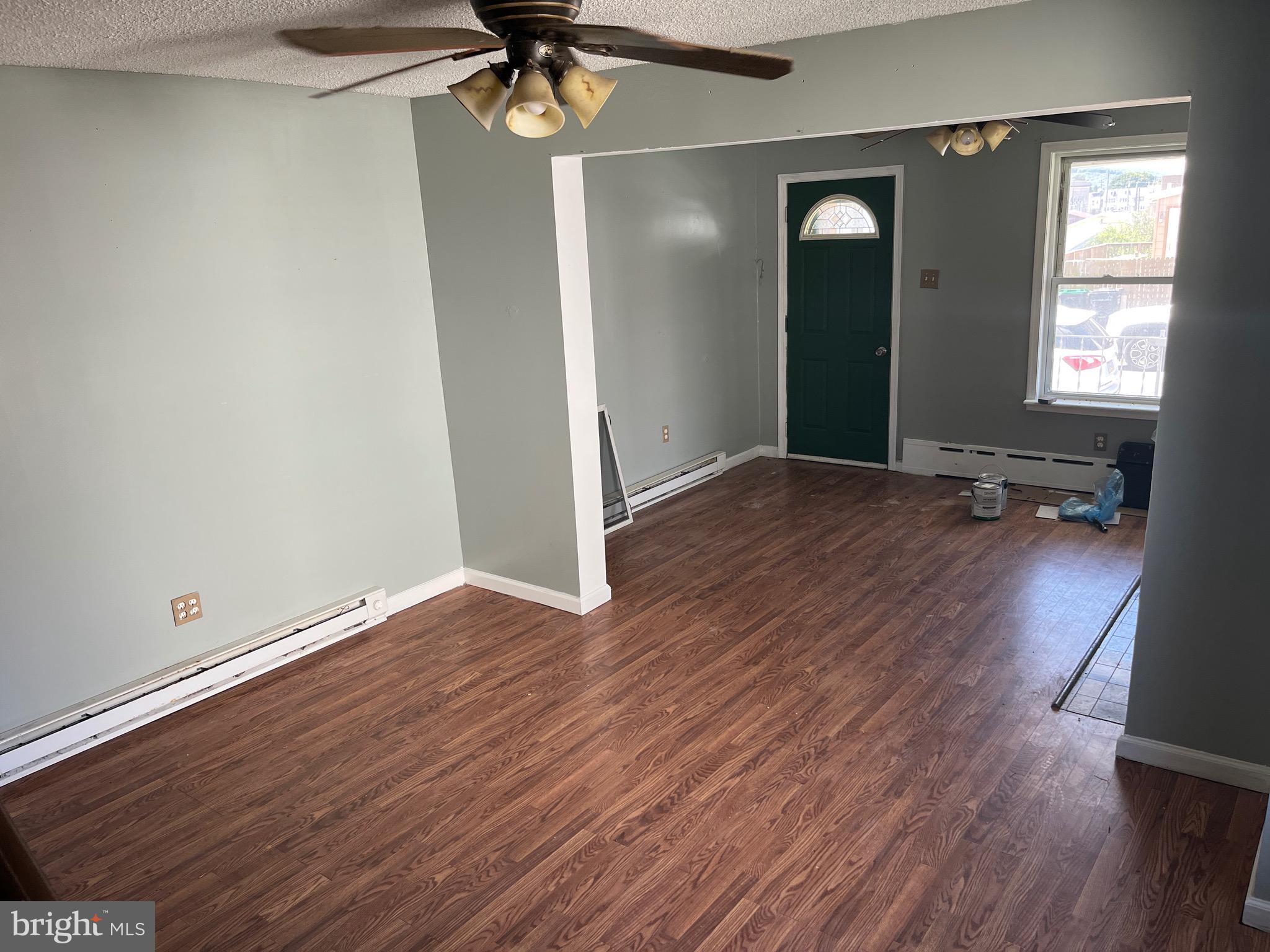 FRACKVILLE - Residential Lease