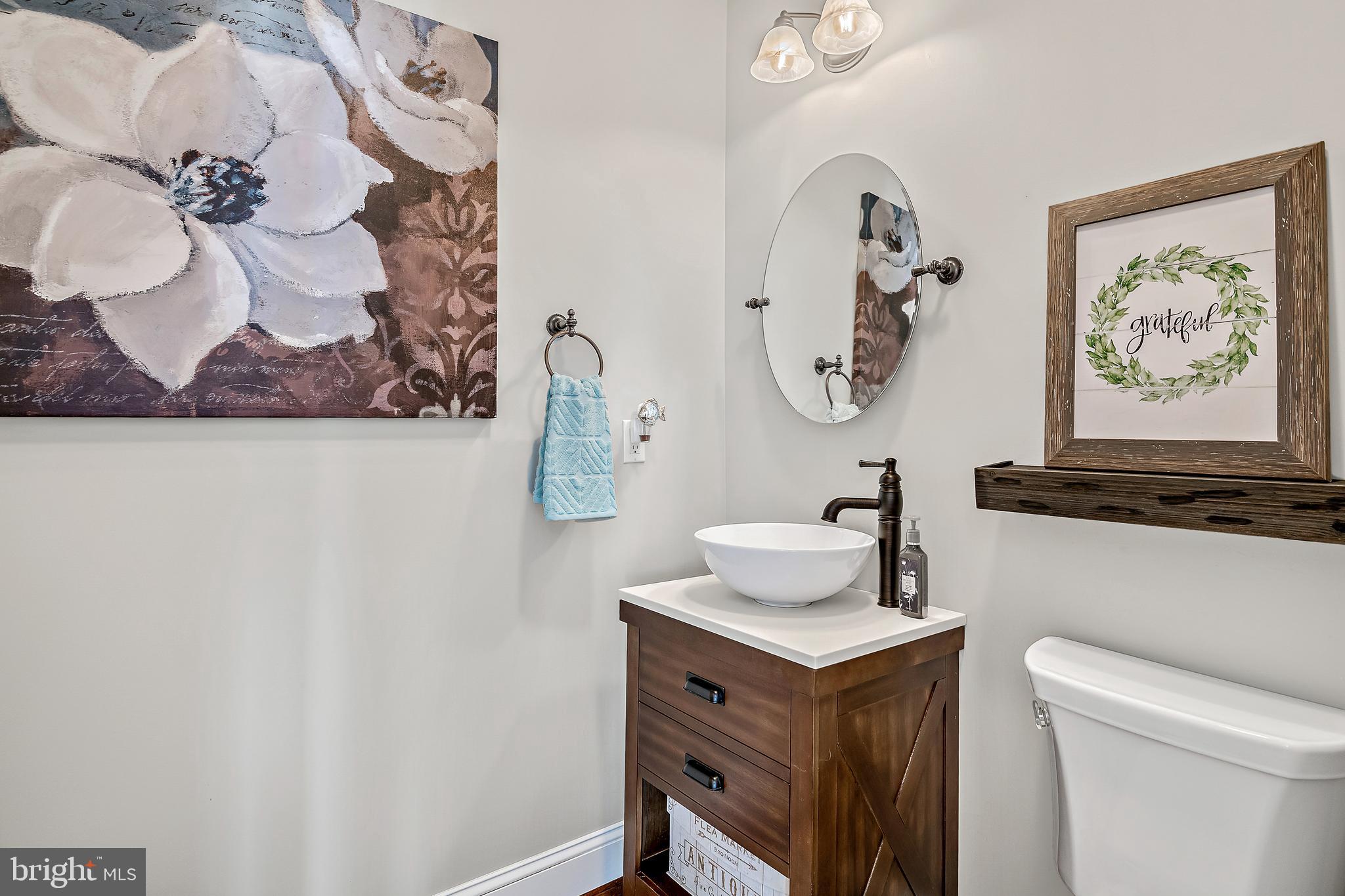 HEPPLEWHITE ESTATES - Residential