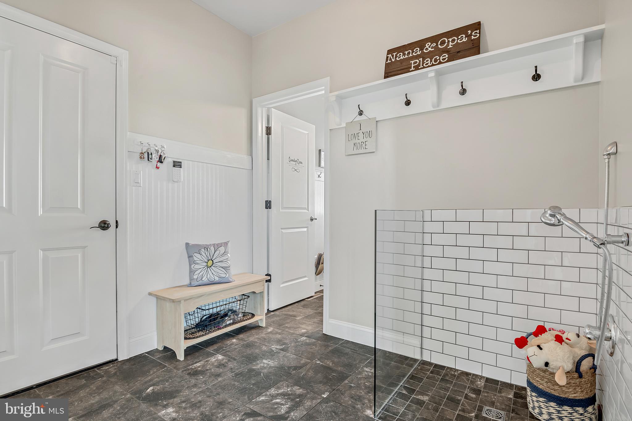 HEPPLEWHITE ESTATES - Residential