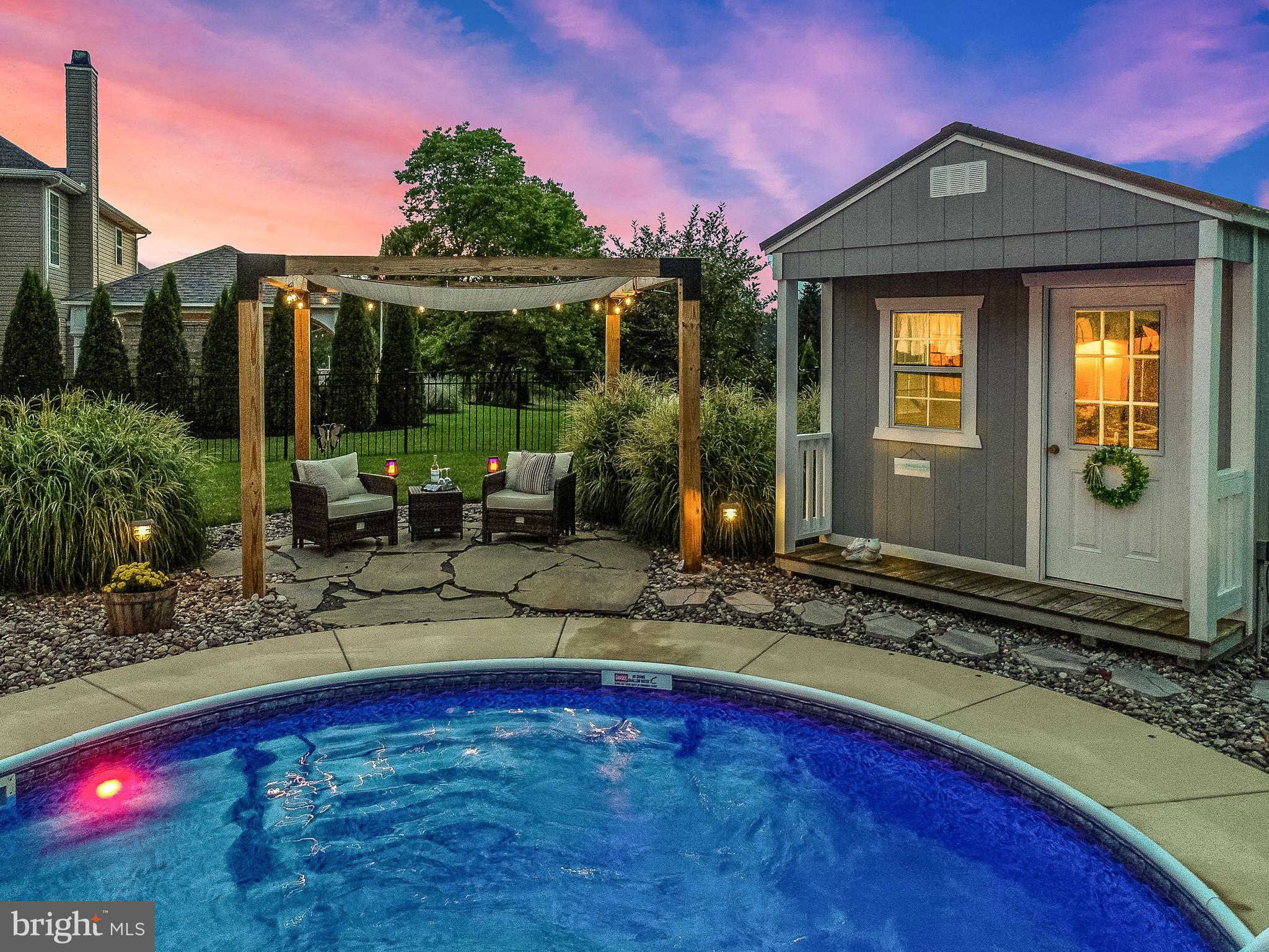 HEPPLEWHITE ESTATES - Residential