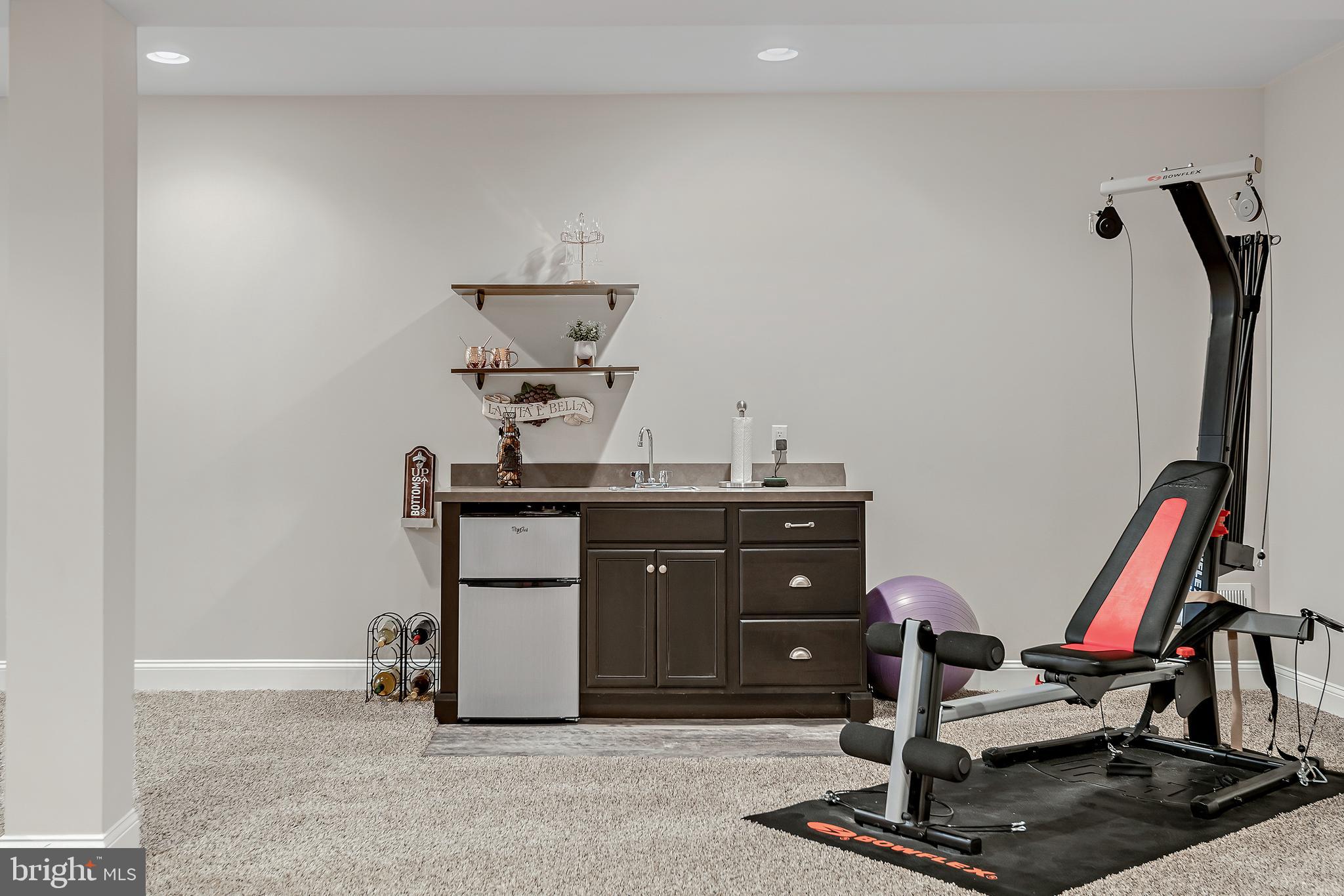 HEPPLEWHITE ESTATES - Residential