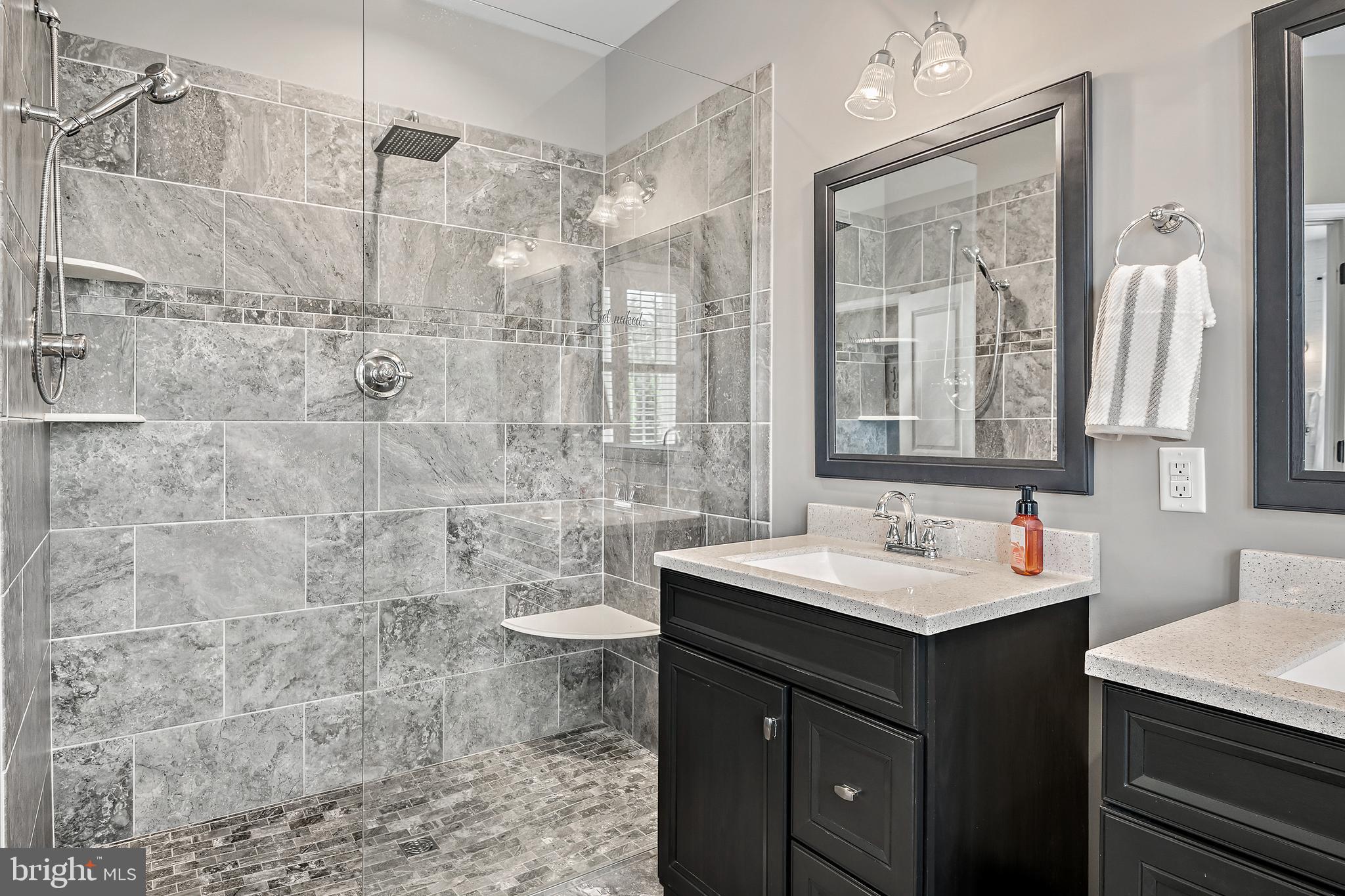 HEPPLEWHITE ESTATES - Residential