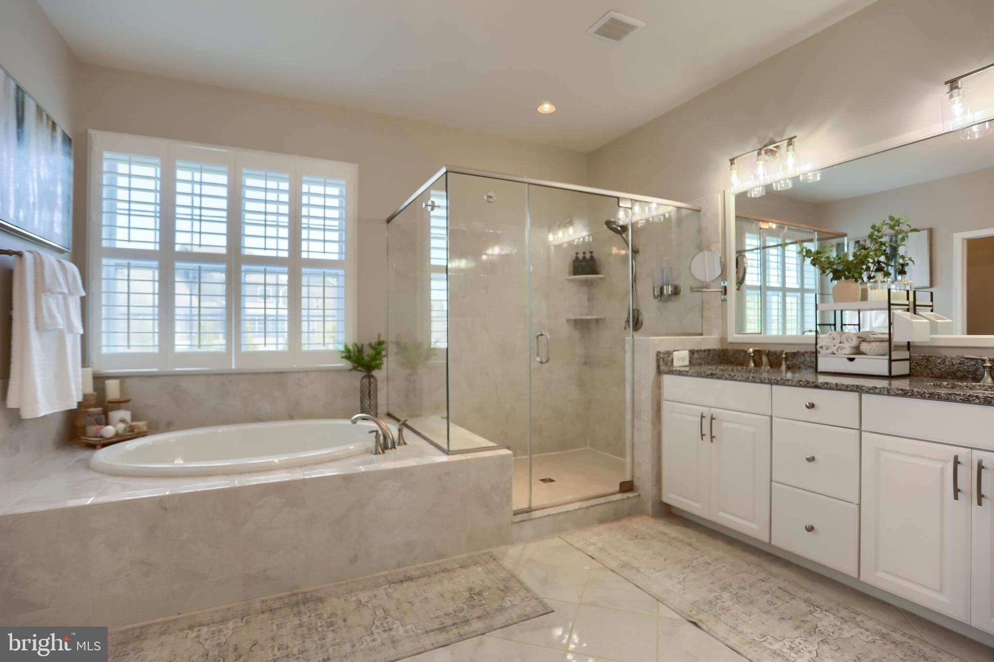 LAUREL RIDGE - THE GLEN - Residential