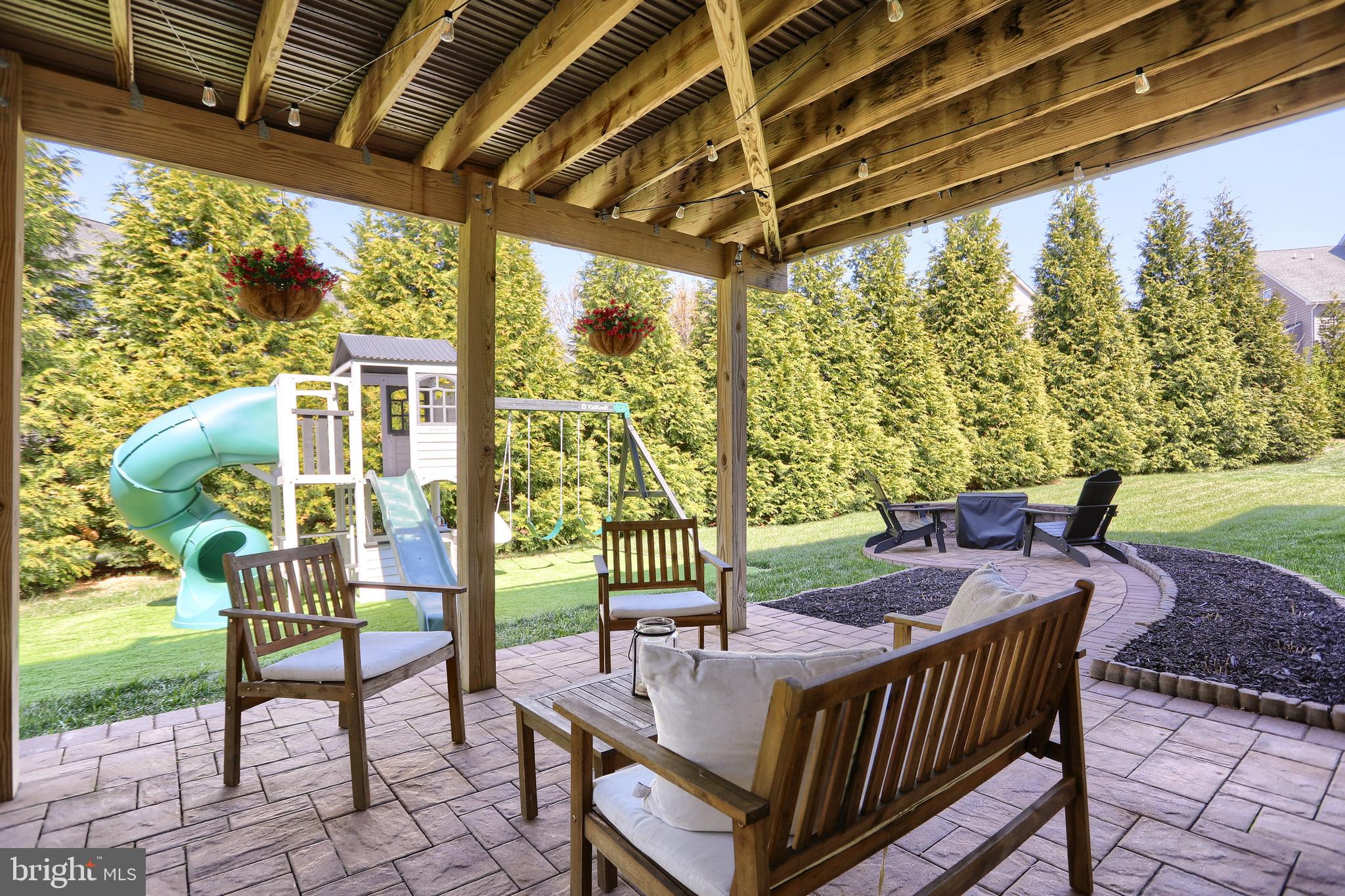 LAUREL RIDGE - THE GLEN - Residential