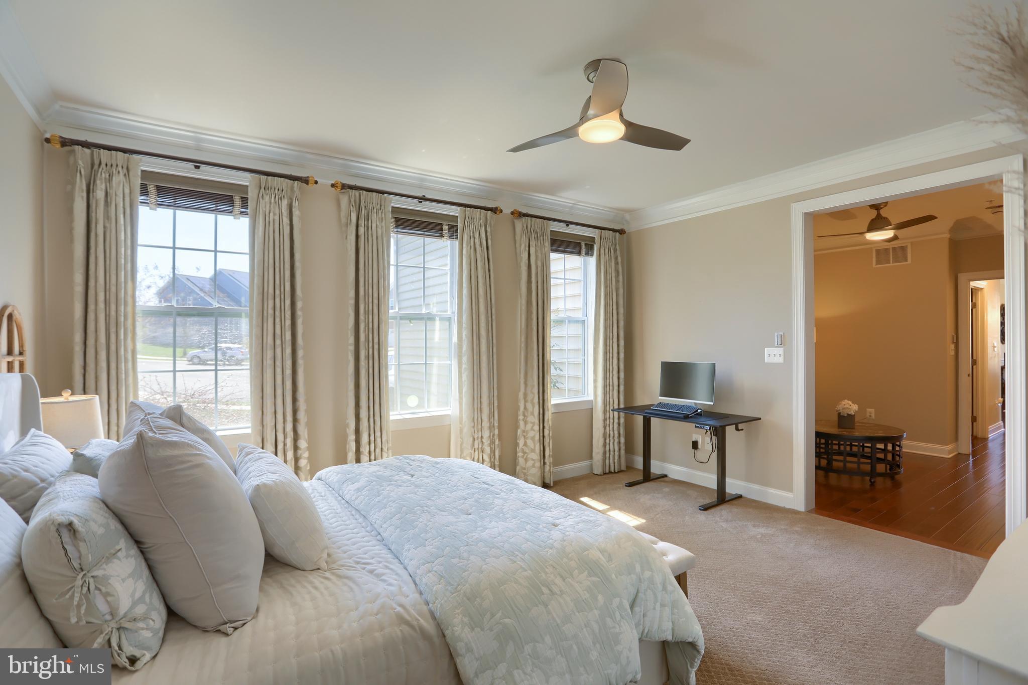 LAUREL RIDGE - THE GLEN - Residential