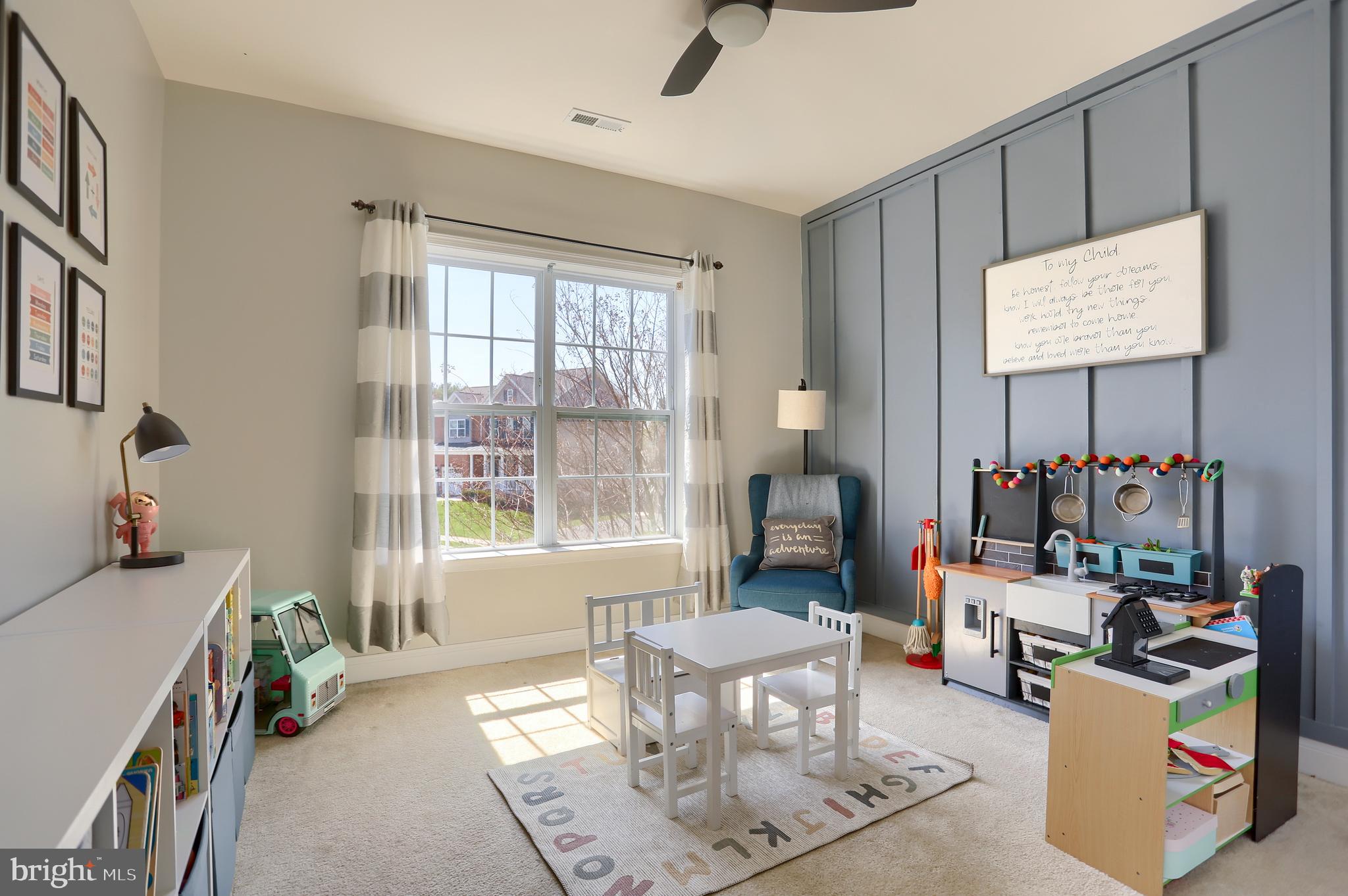 LAUREL RIDGE - THE GLEN - Residential