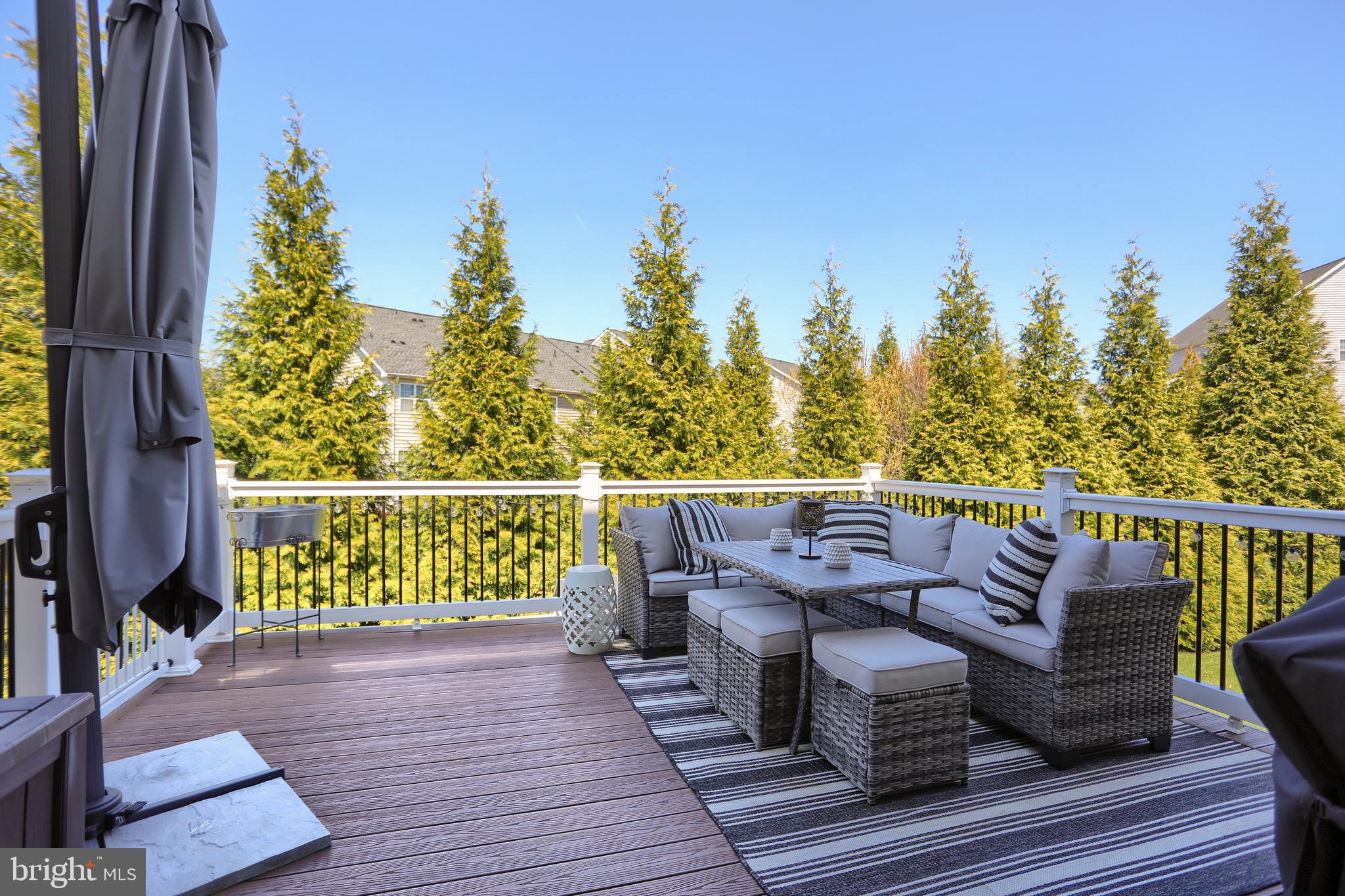 LAUREL RIDGE - THE GLEN - Residential