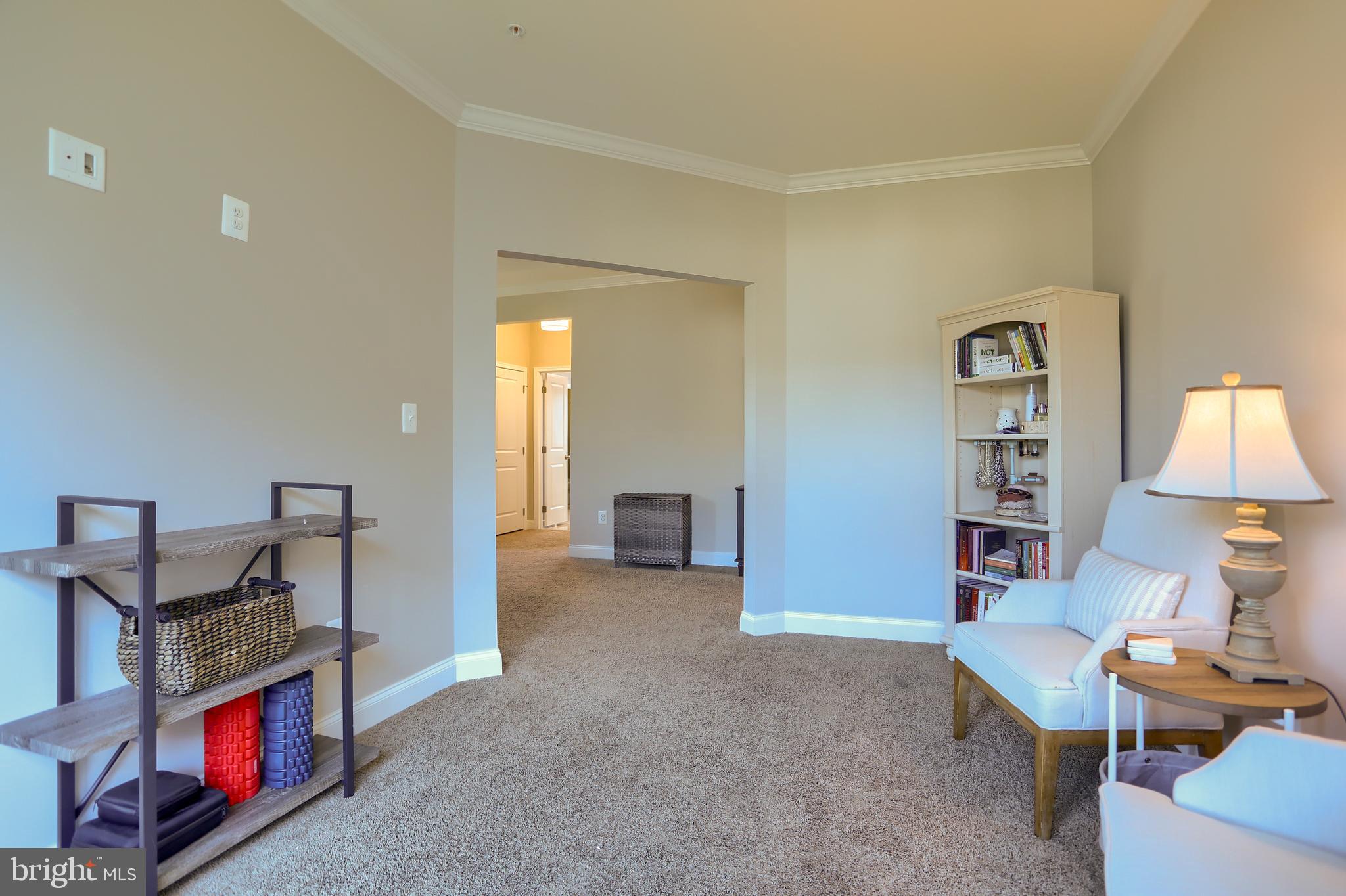 LAUREL RIDGE - THE GLEN - Residential