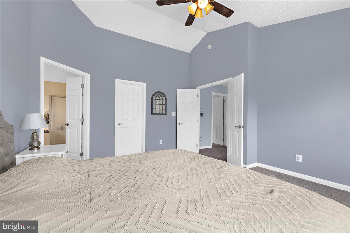WALNUT POINT - Residential
