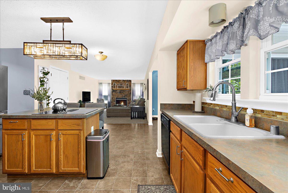 WALNUT POINT - Residential