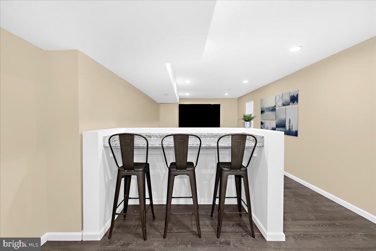 WALNUT POINT - Residential