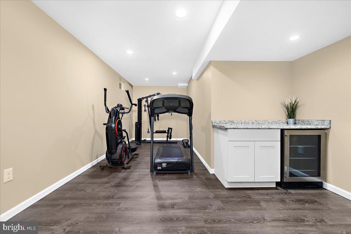 WALNUT POINT - Residential