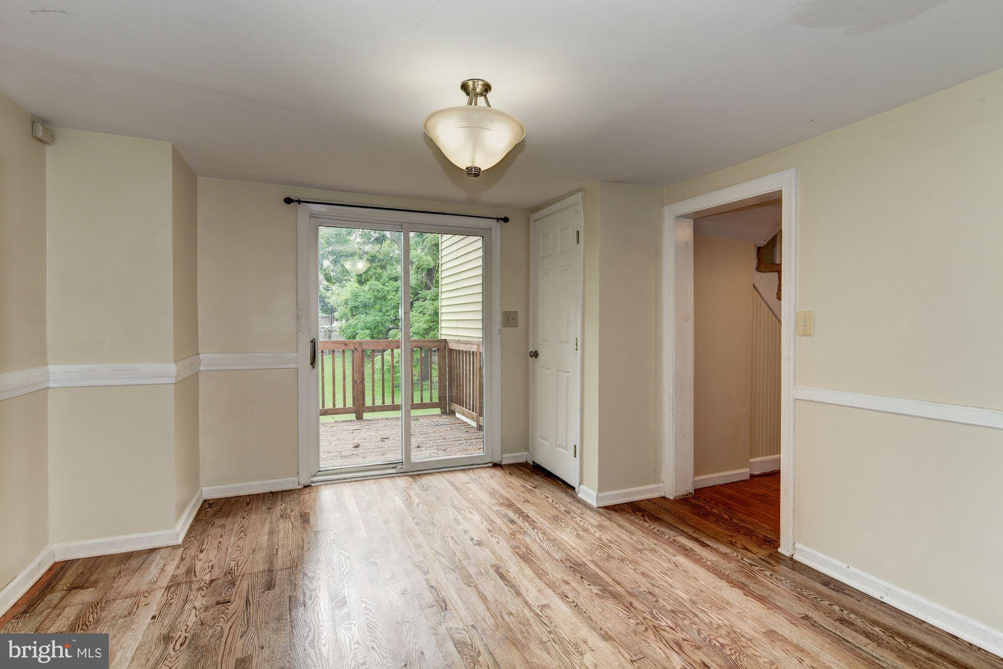 LAUREL - Residential