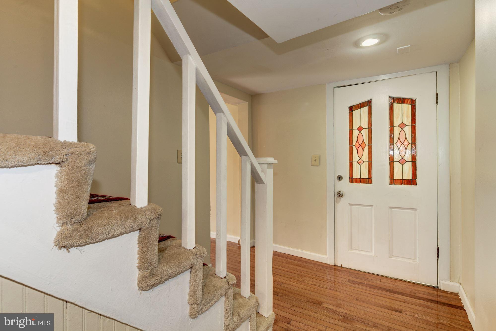 LAUREL - Residential