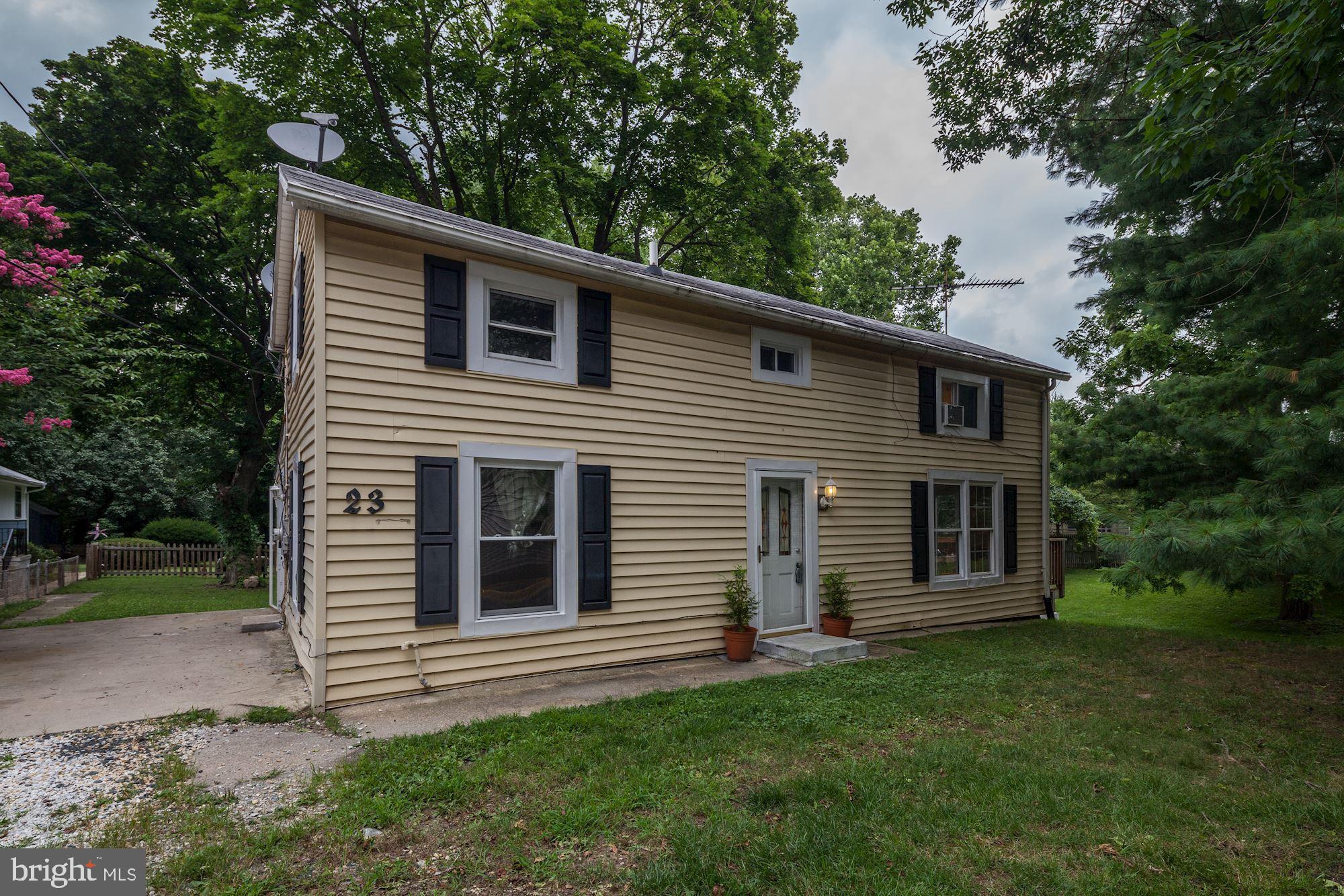 LAUREL - Residential