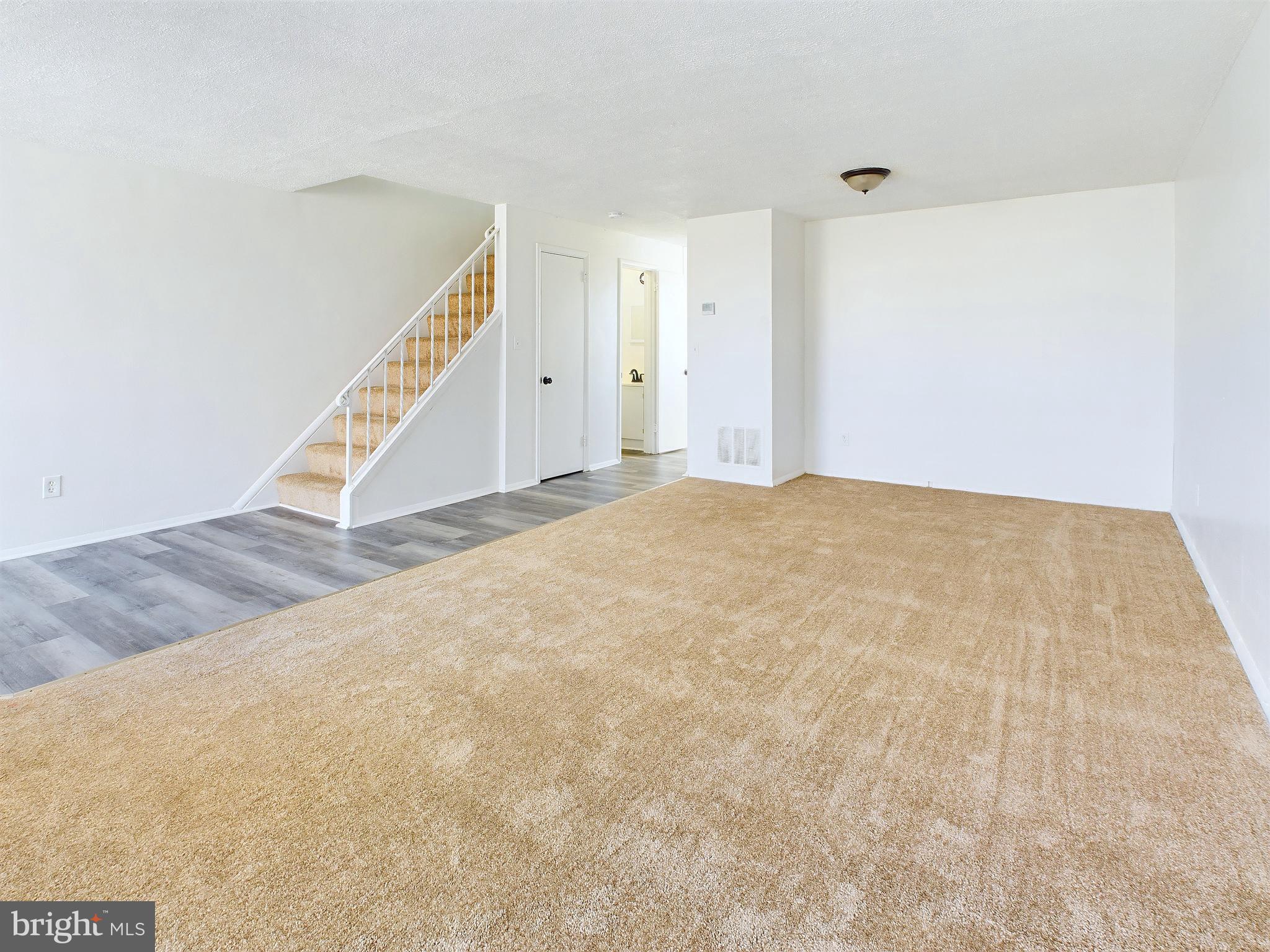 MILBROOK - Residential