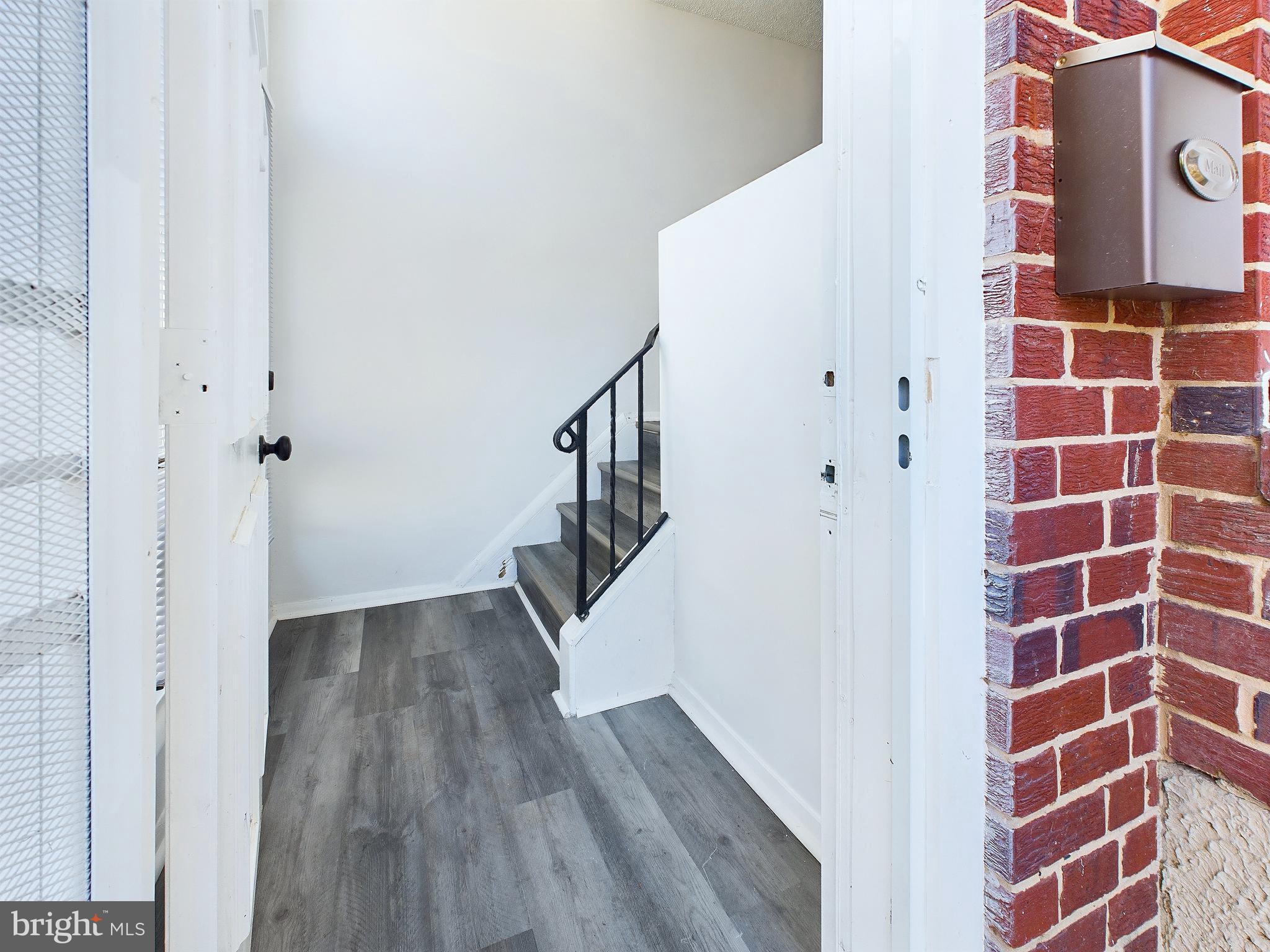 MILBROOK - Residential