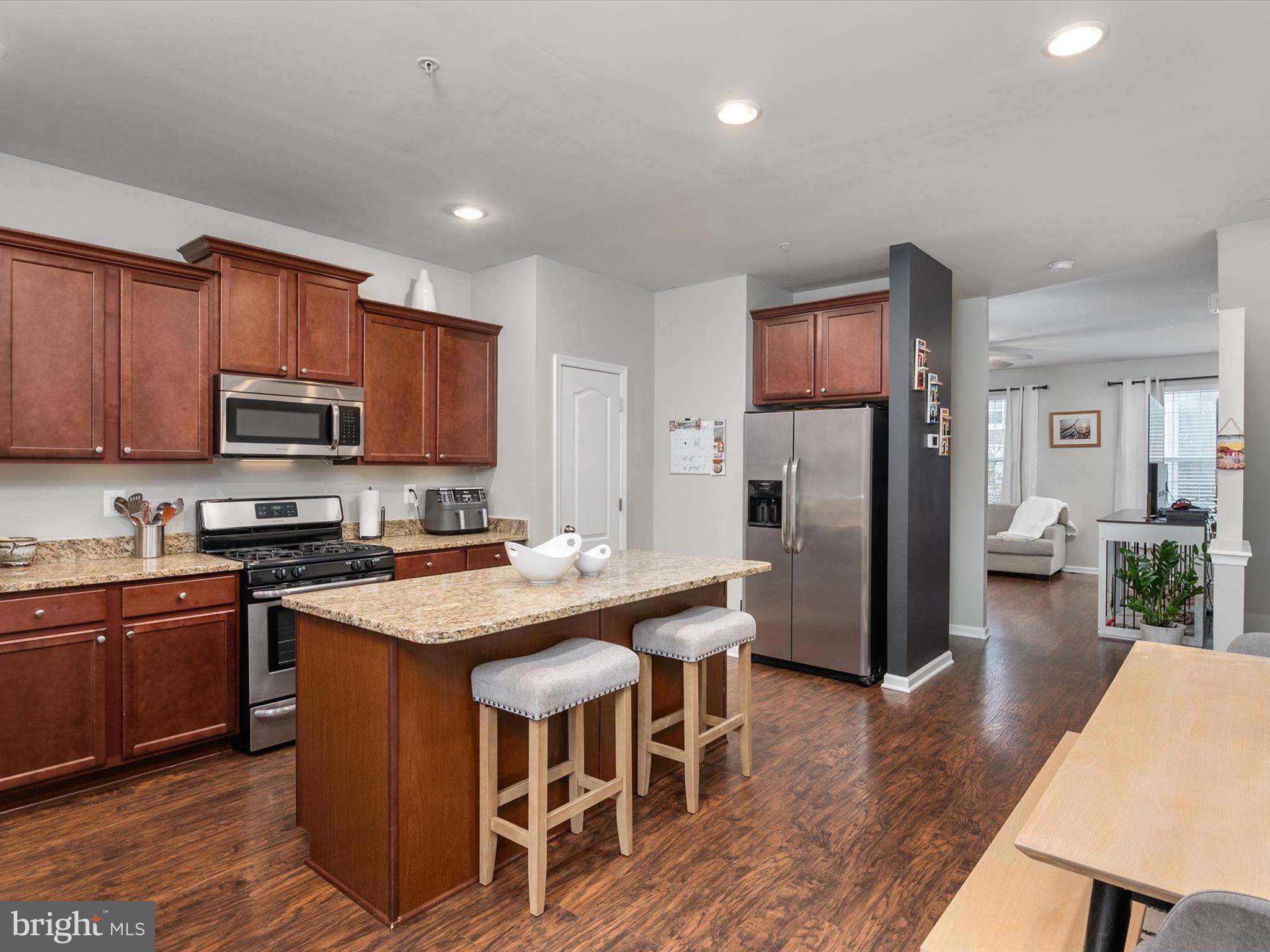 THE POINTE AT TANYARD SPRINGS - Residential Lease