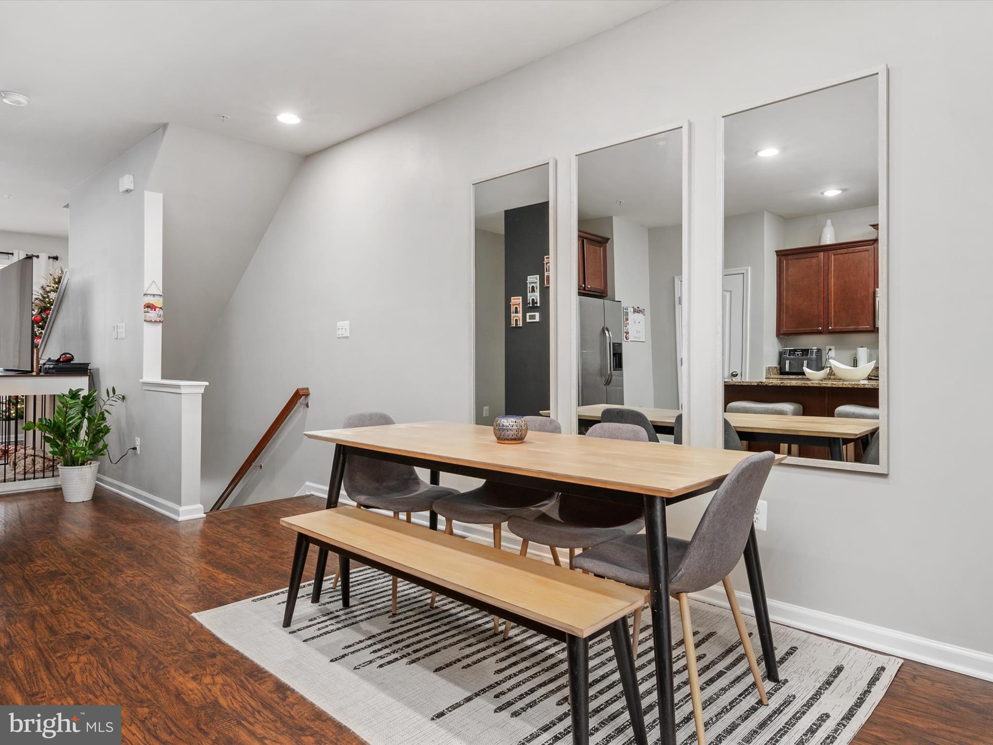 THE POINTE AT TANYARD SPRINGS - Residential Lease