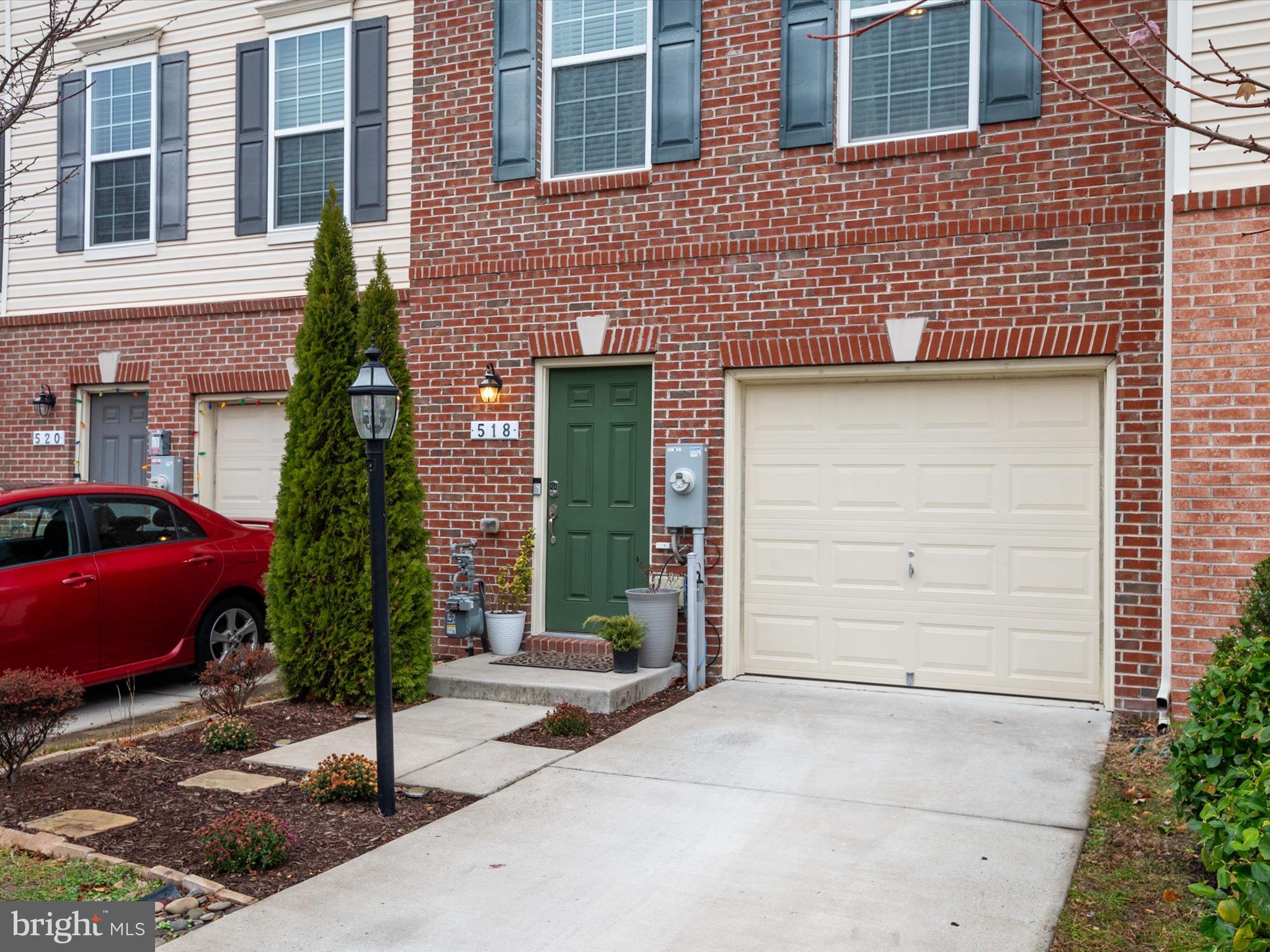 THE POINTE AT TANYARD SPRINGS - Residential Lease