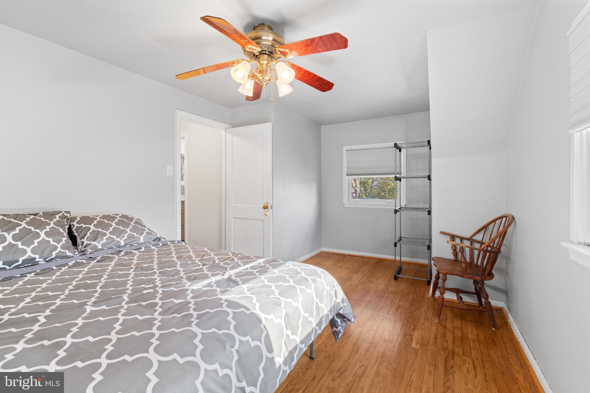 MORELAND MANOR - Residential