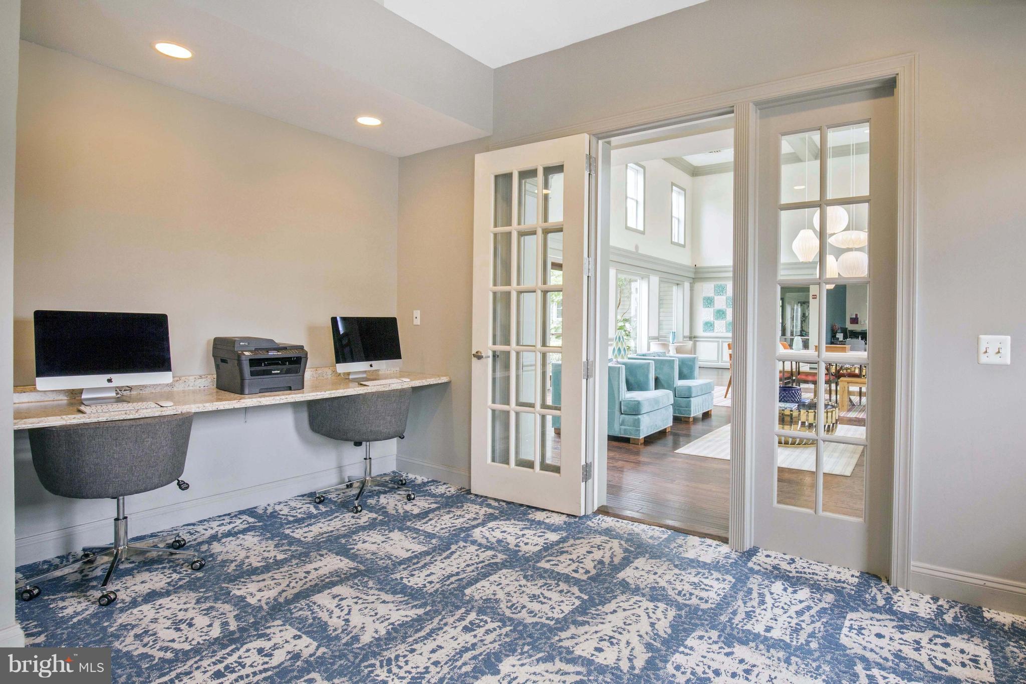 BELMONT STATION - Residential