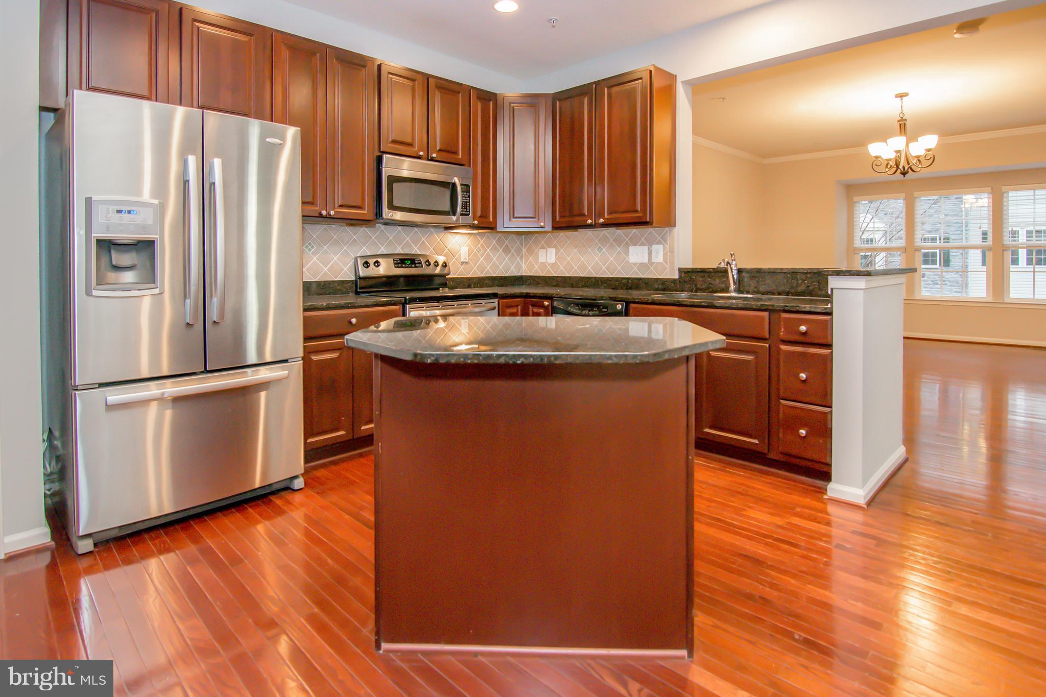 BELMONT STATION - Residential