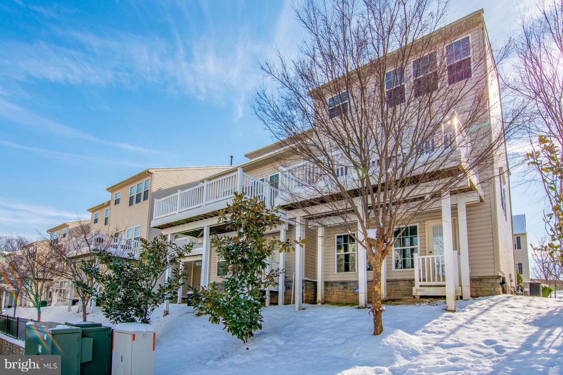 BELMONT STATION - Residential