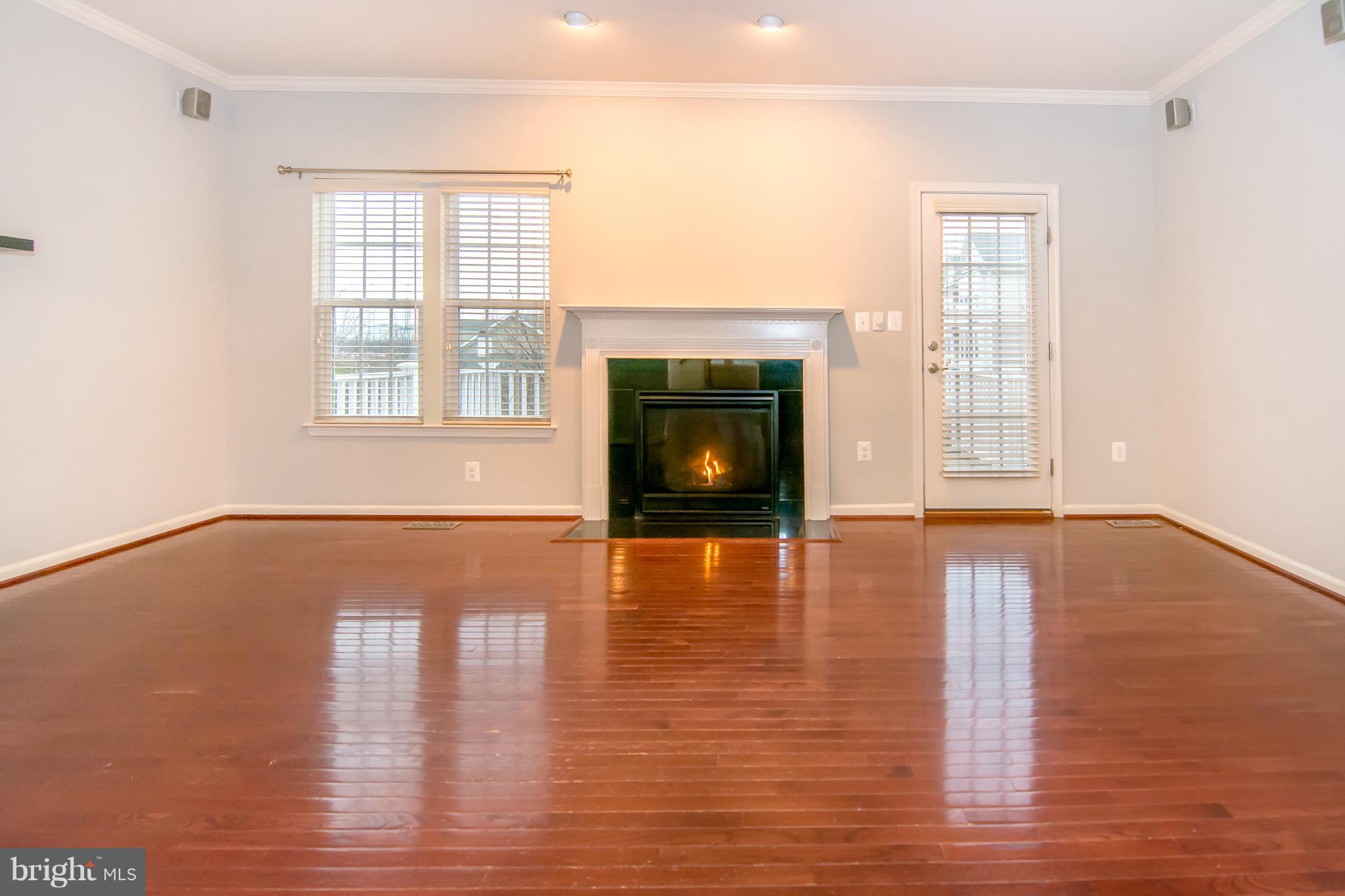 BELMONT STATION - Residential