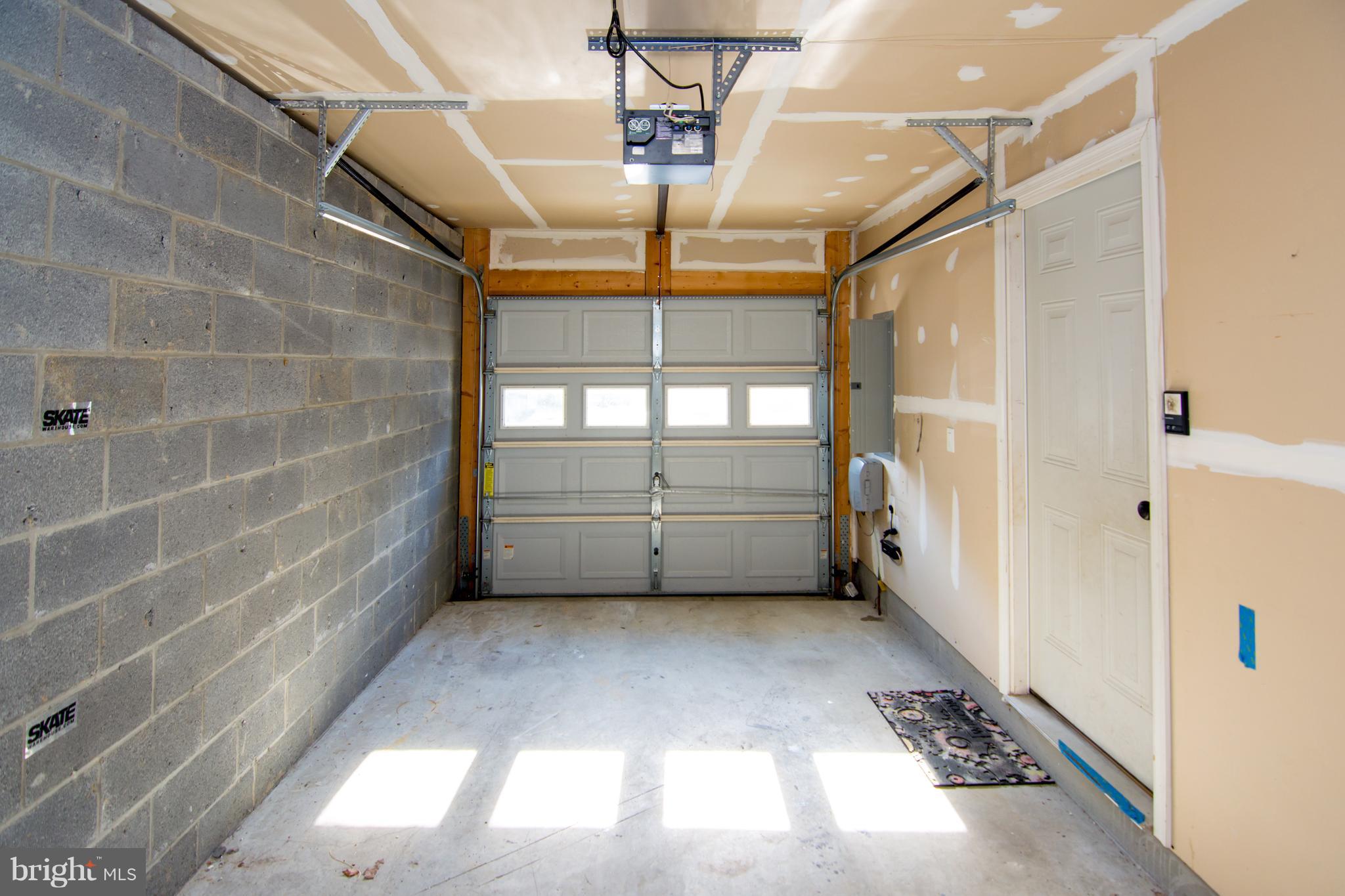 BELMONT STATION - Residential